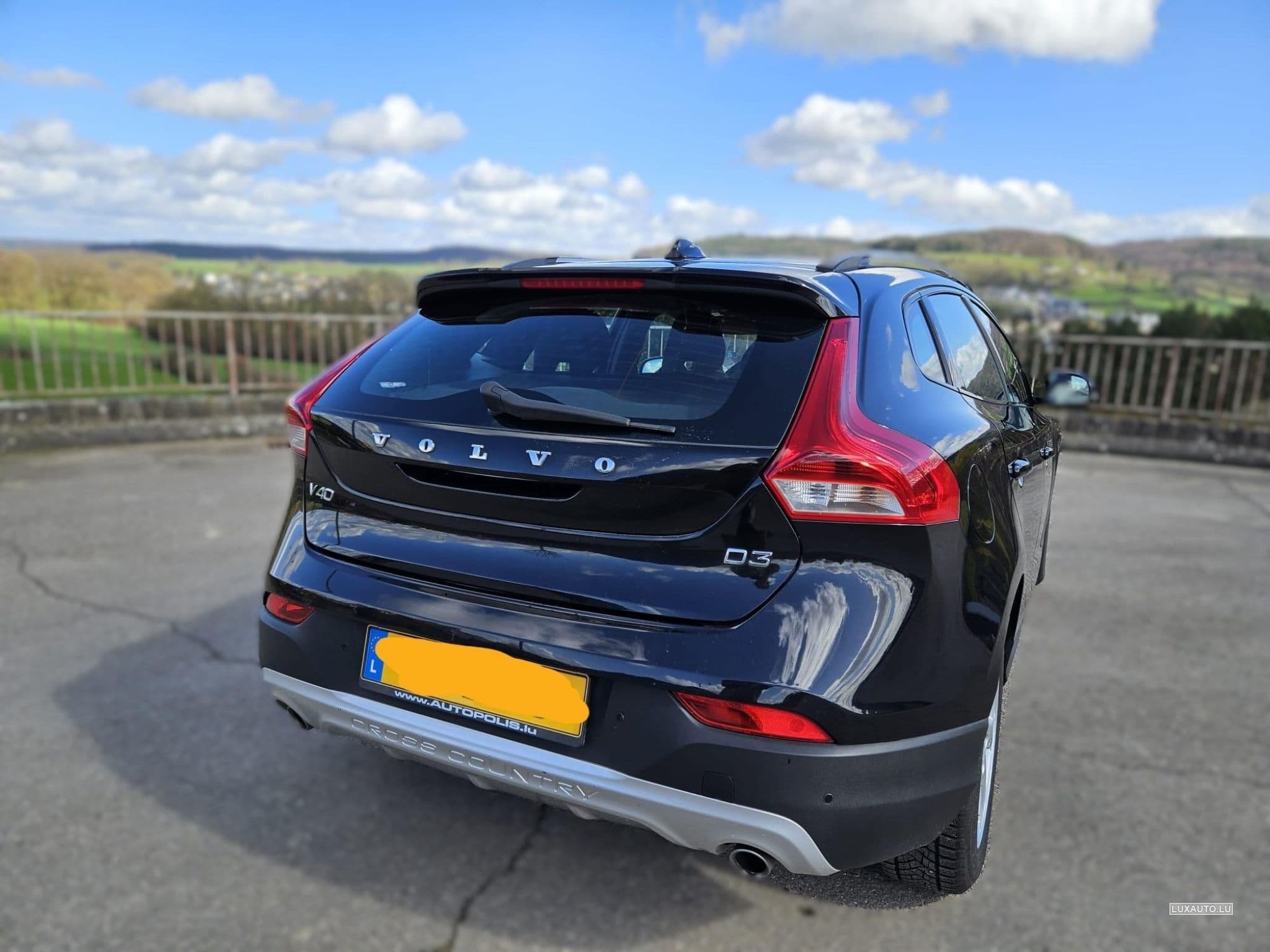 Volvo V40 Cross Country D3 You (2014) - Photo 5