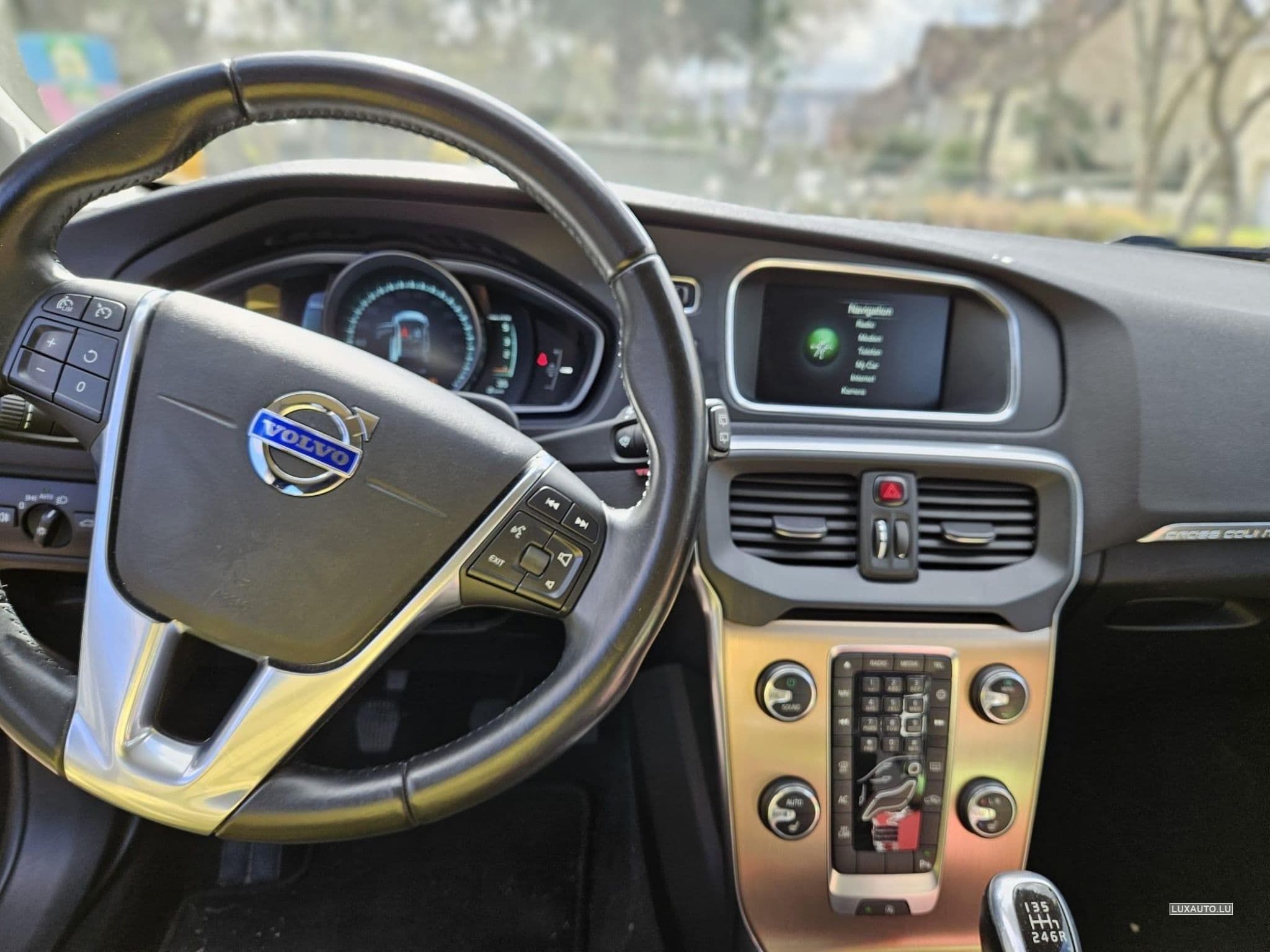 Volvo V40 Cross Country D3 You (2014) - Photo 7