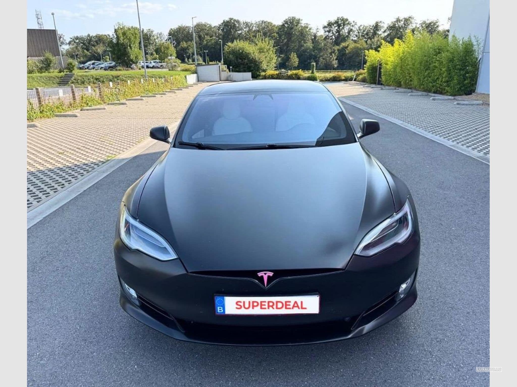 Tesla Model X (2019) - Foto 2