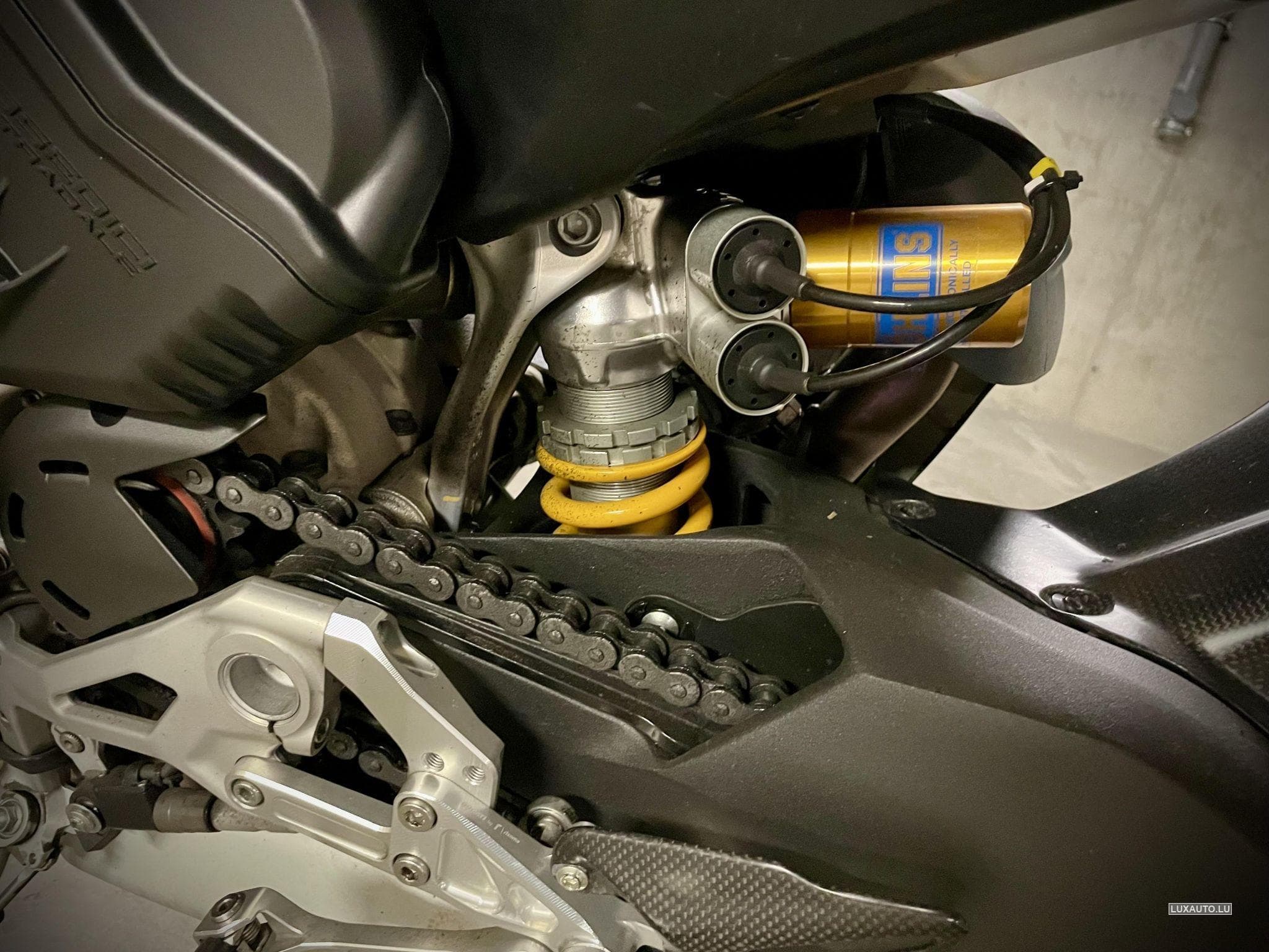 Ducati Streetfighter SP (2023) - Foto 8