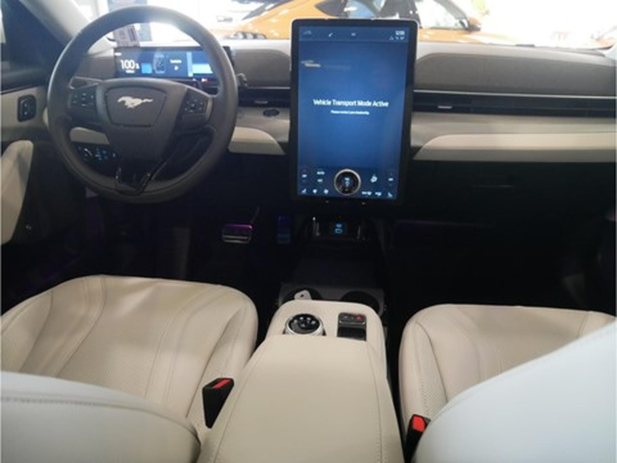 Ford Mustang Mach-E AWD 99kWh Extended Range 351cv/258kW - A1 GAR 0182031 (2023) - Photo 6