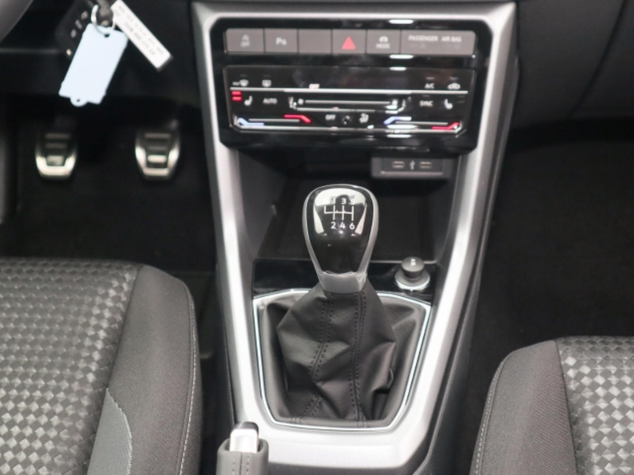 VW T-Cross 1.0 TSI 5 JAHRE GARANTIE digitales Cockpit . Apple CarPlay (2024) - Foto 7