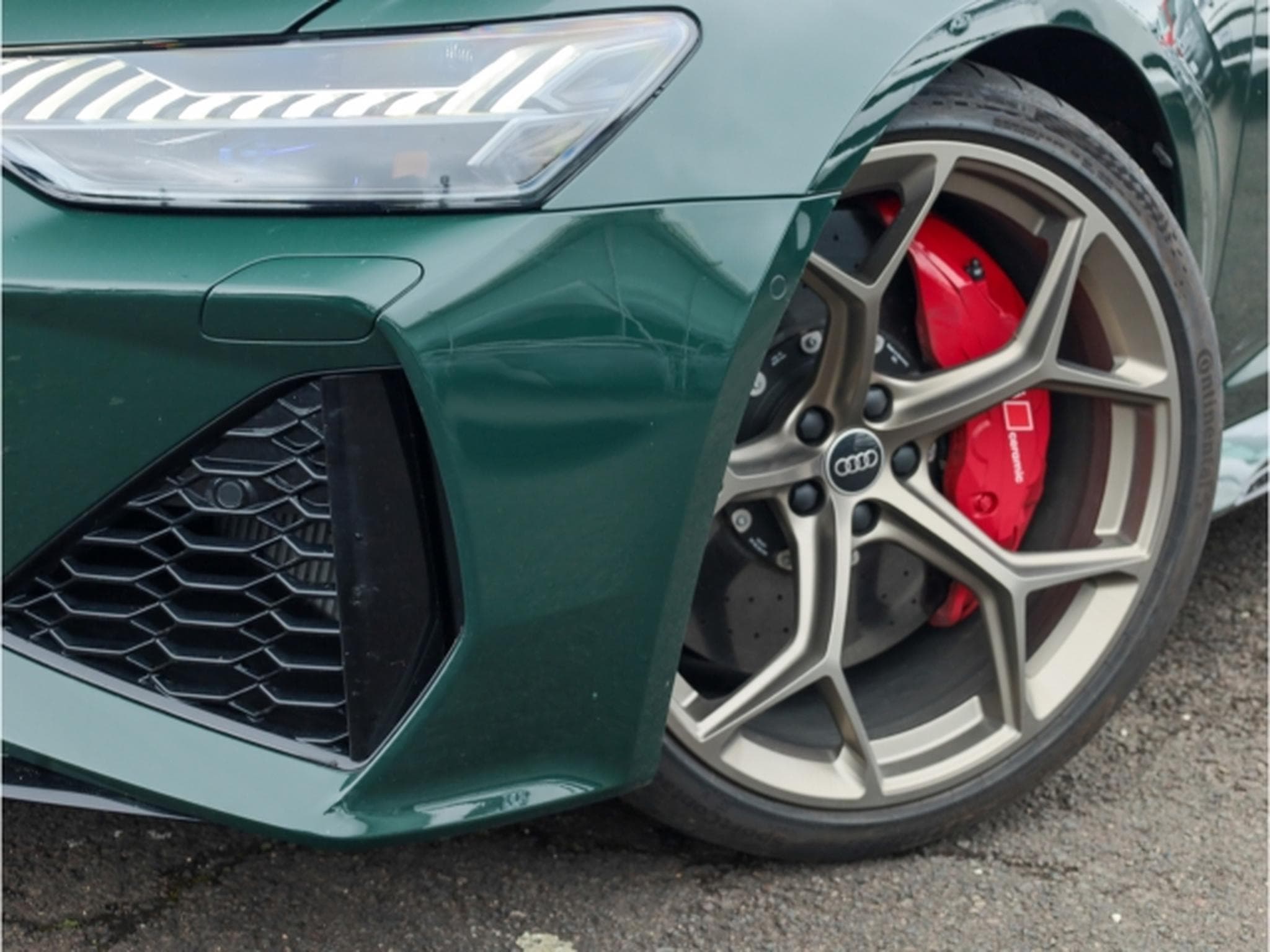 Audi RS6 TFSI Avant PERFORMANCE ''VOLL'' Goodwoodgreen/Cognac (2024) - Foto 3