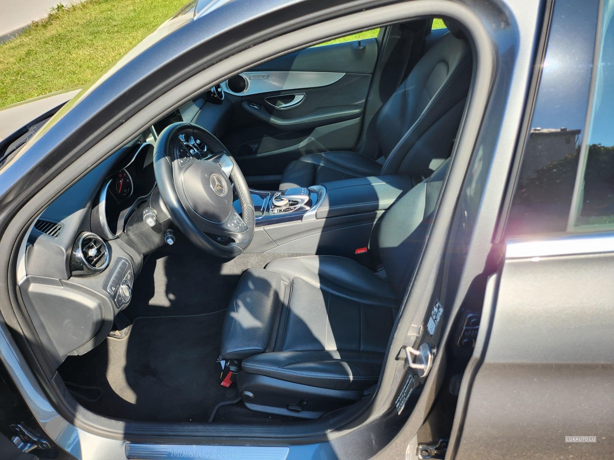 Mercedes C 350 C350 e Plug In Hybrid (2017) - Foto 4