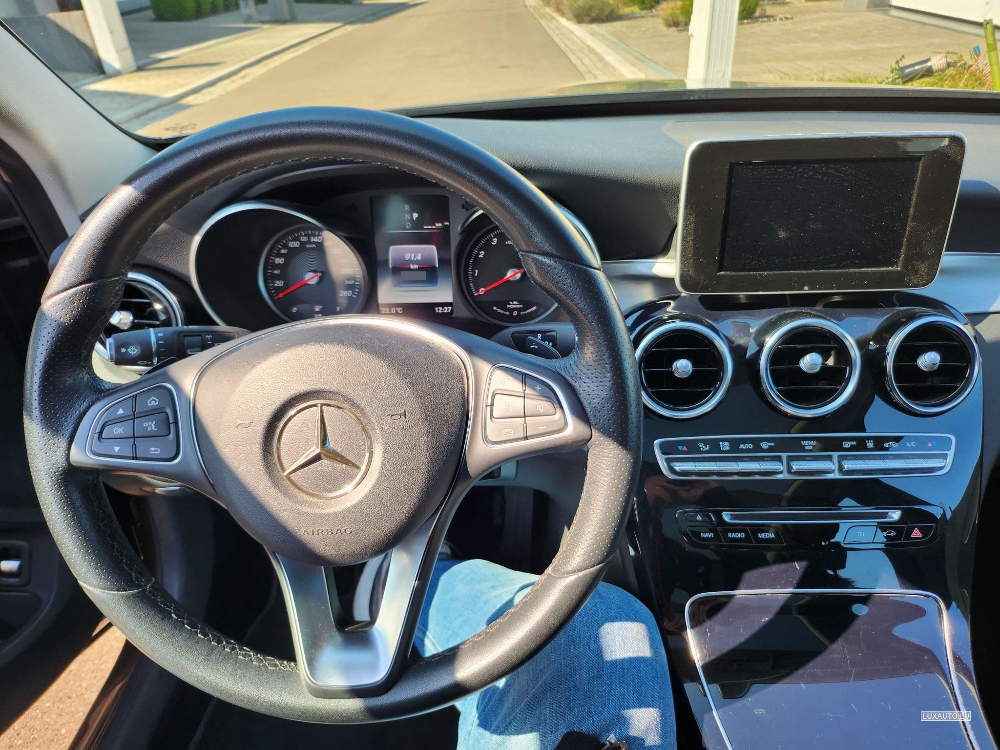 Mercedes C 350 C350 e Plug In Hybrid (2017) - Foto 7