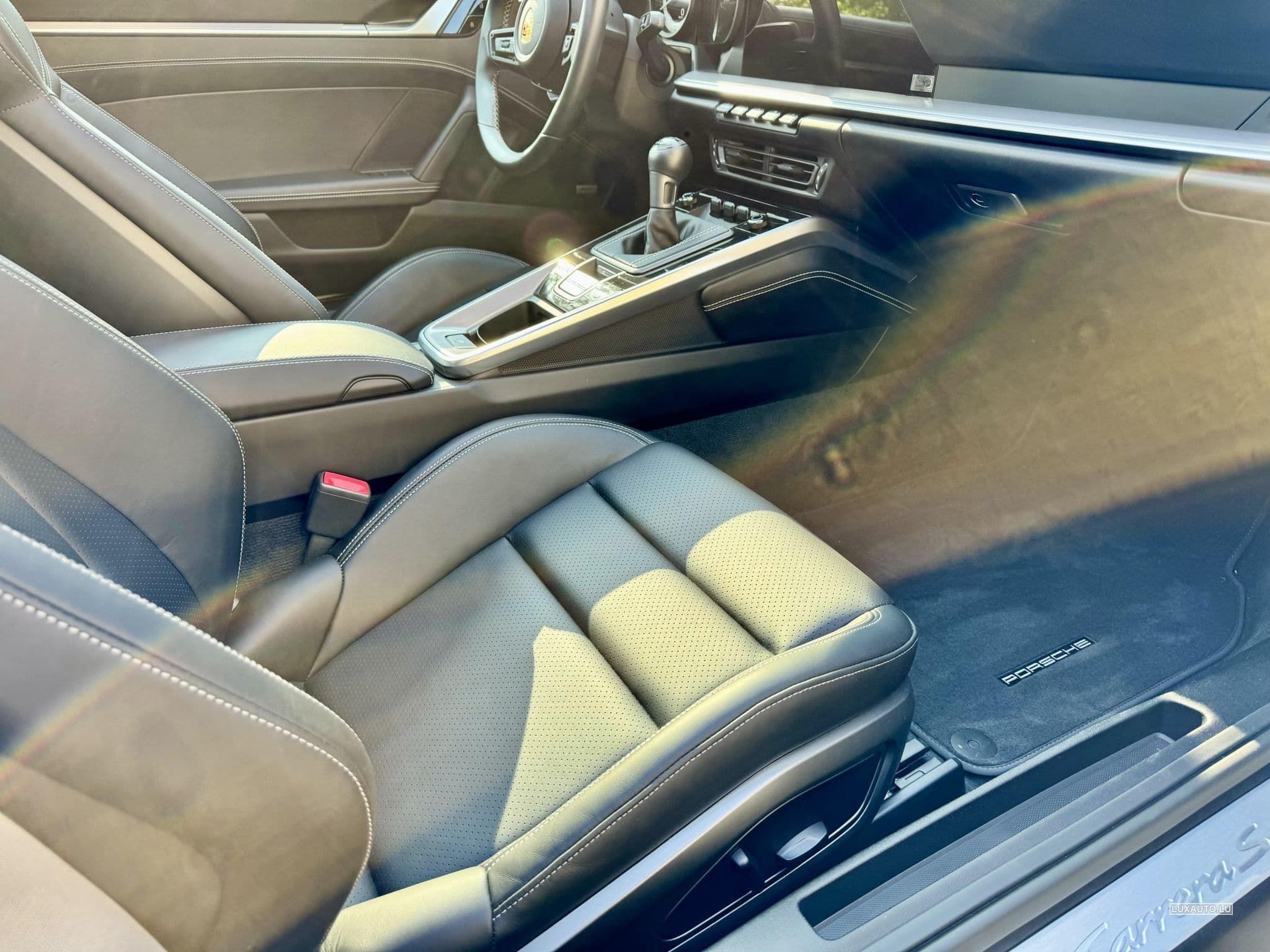 Porsche 911 992 Carrera S *manuelle*GTS Look* (2021) - Photo 4