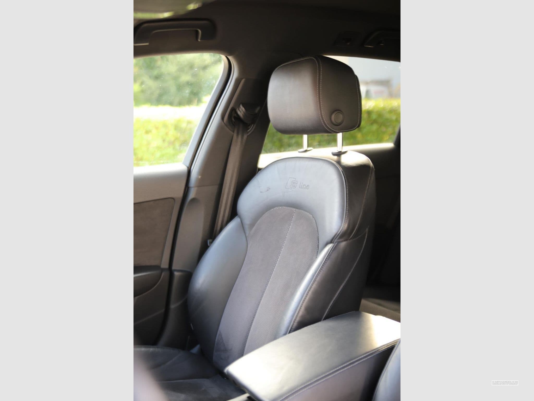 Audi A6 S-Line (2014) - Photo 6