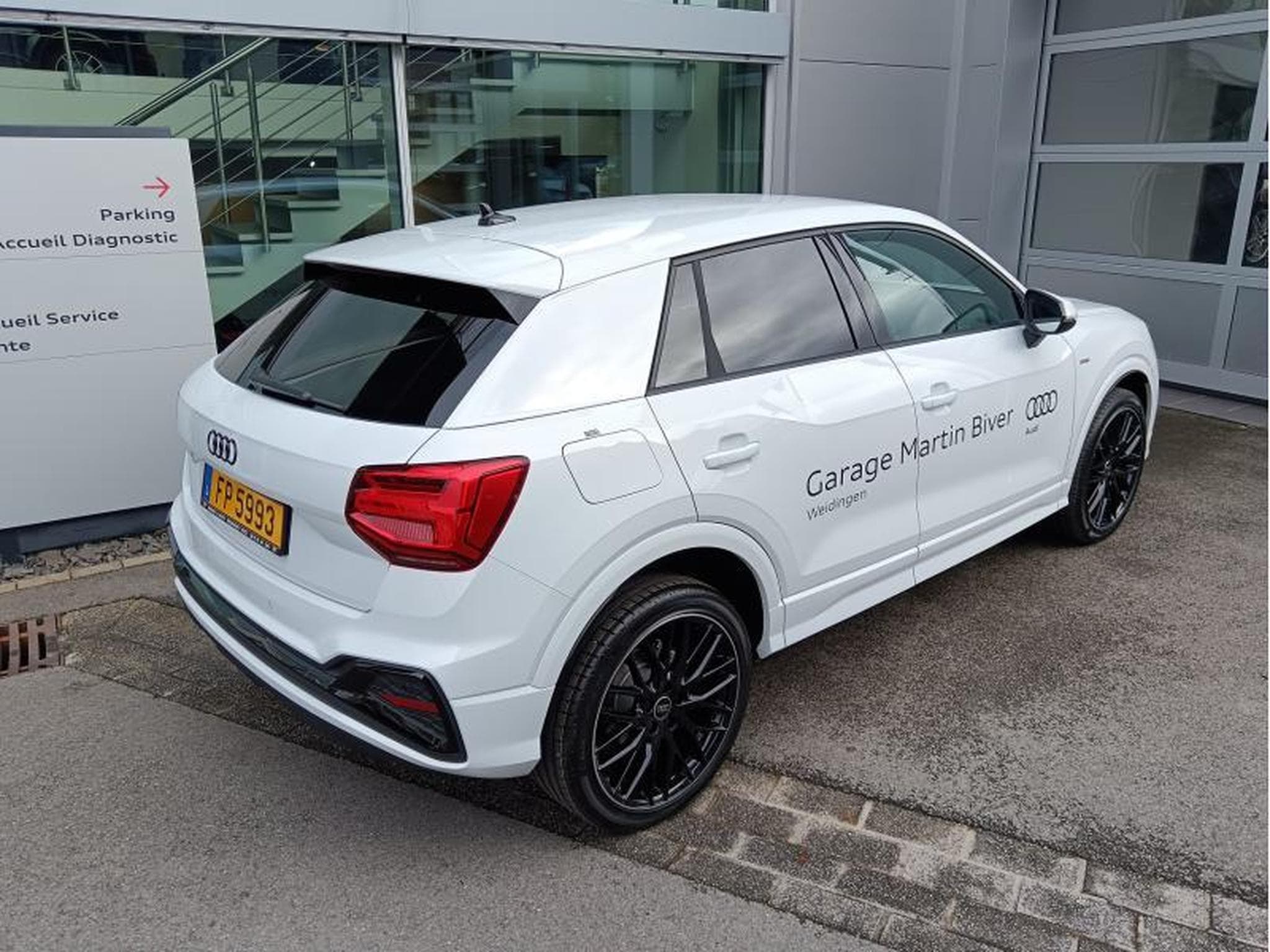 Audi Q2 S-line 35 TDI s-tronic (2024) - Photo 4