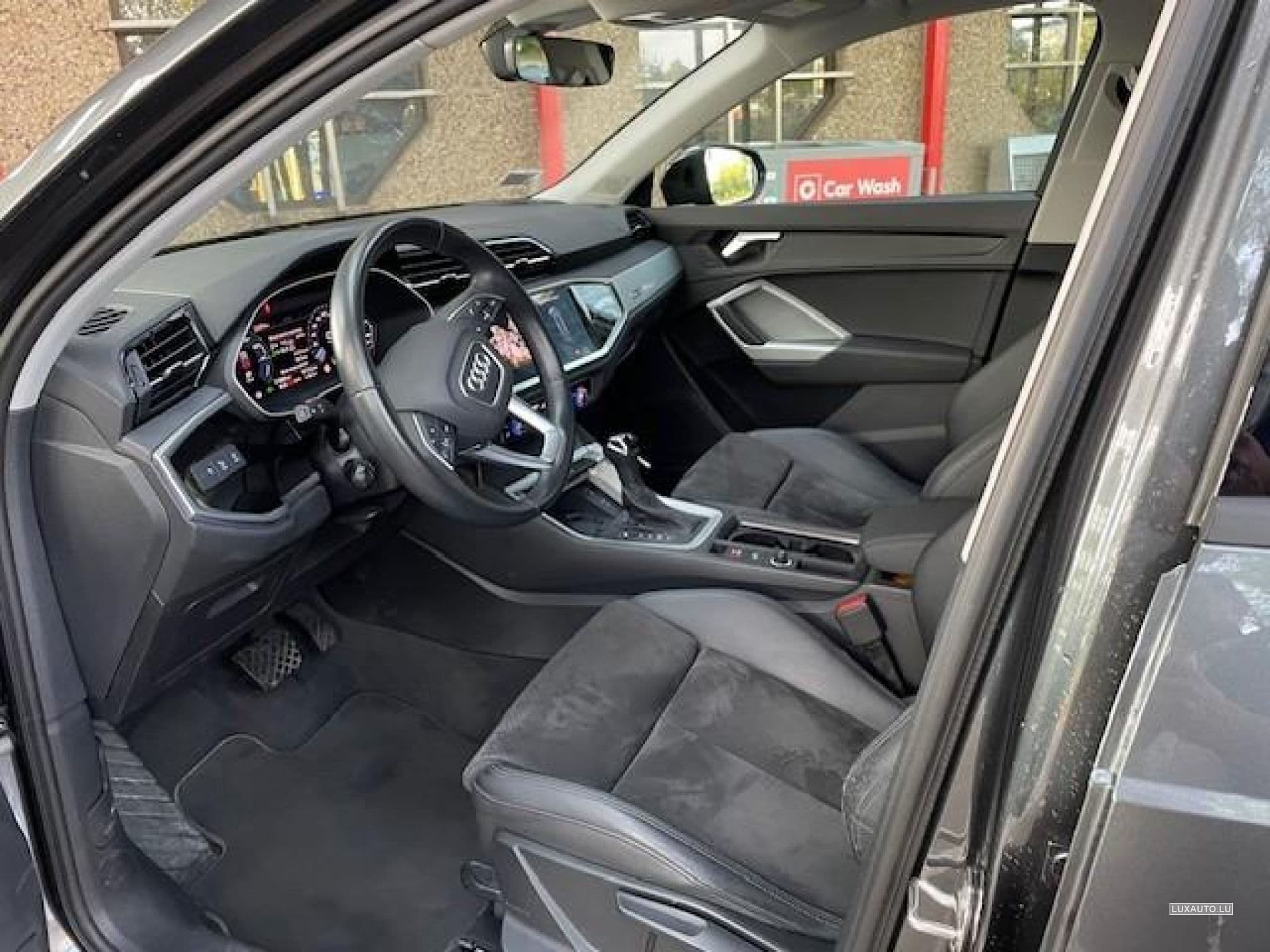 Audi Q3 S-line (2022) - Foto 3