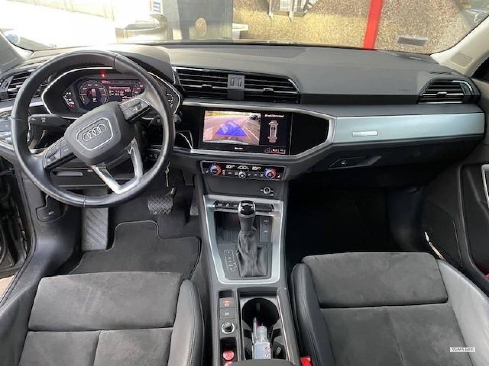 Audi Q3 S-line (2022) - Foto 4