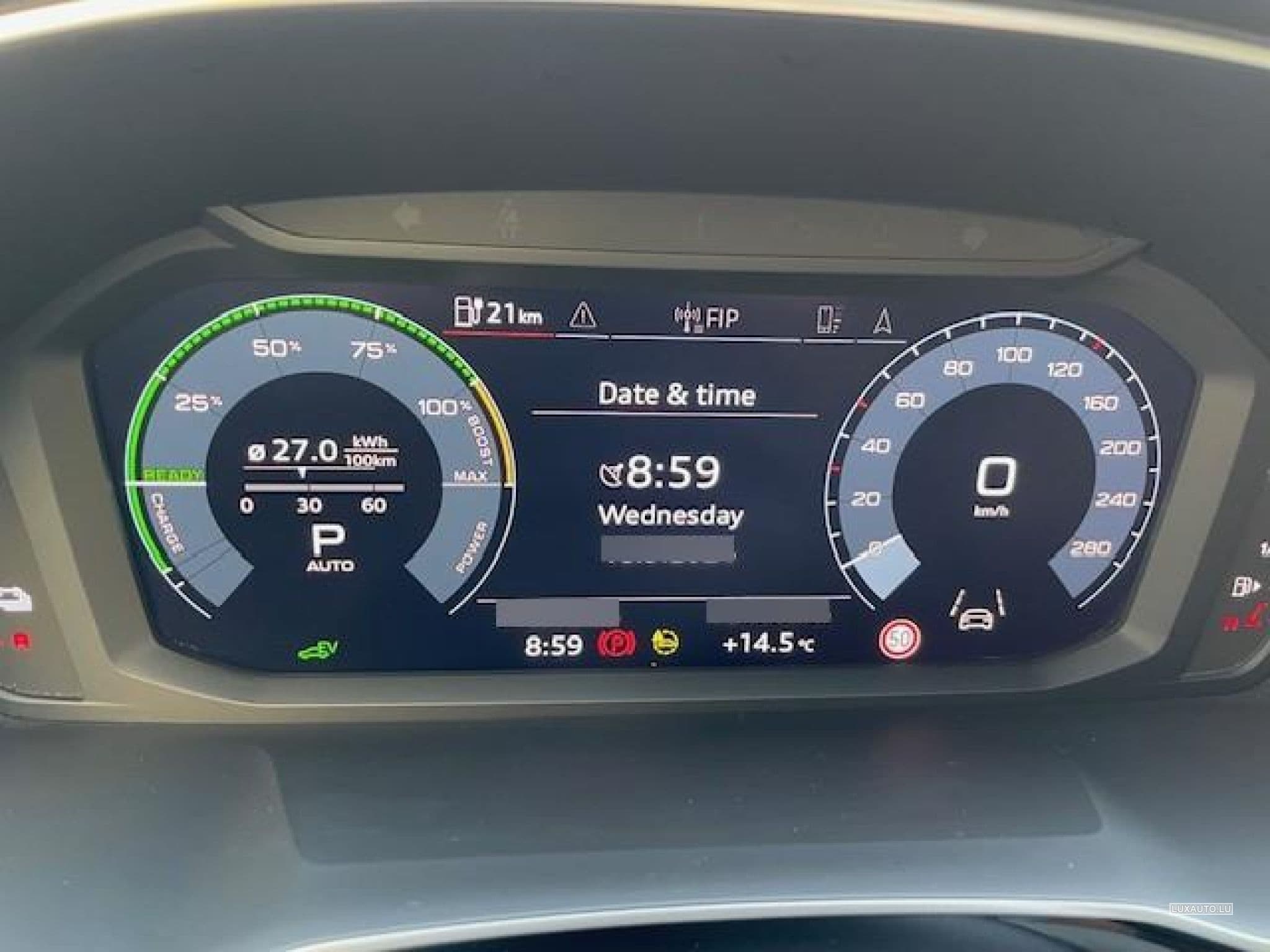 Audi Q3 S-line (2022) - Foto 9