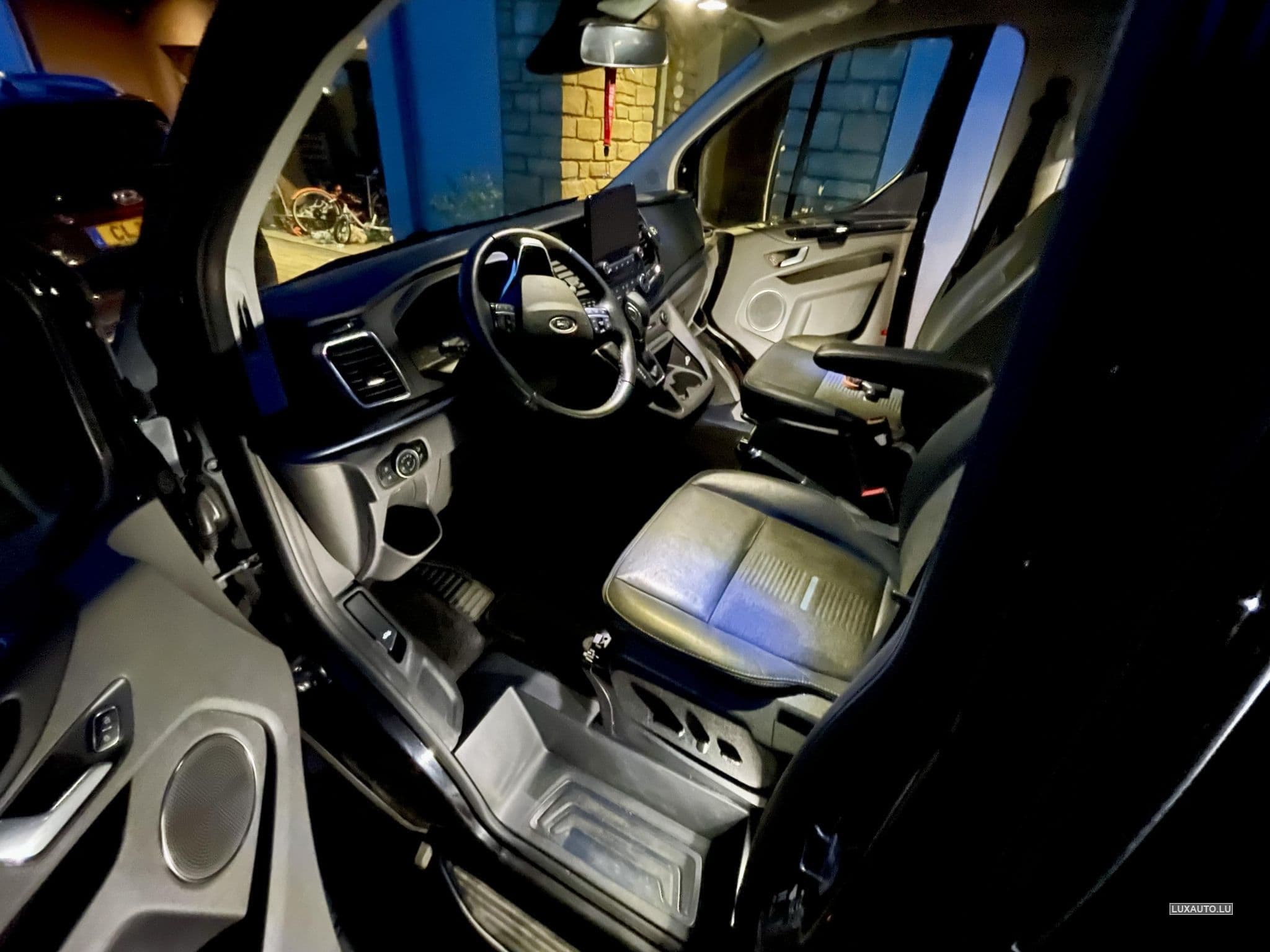 Ford Tourneo Custom (2021) - Foto 6