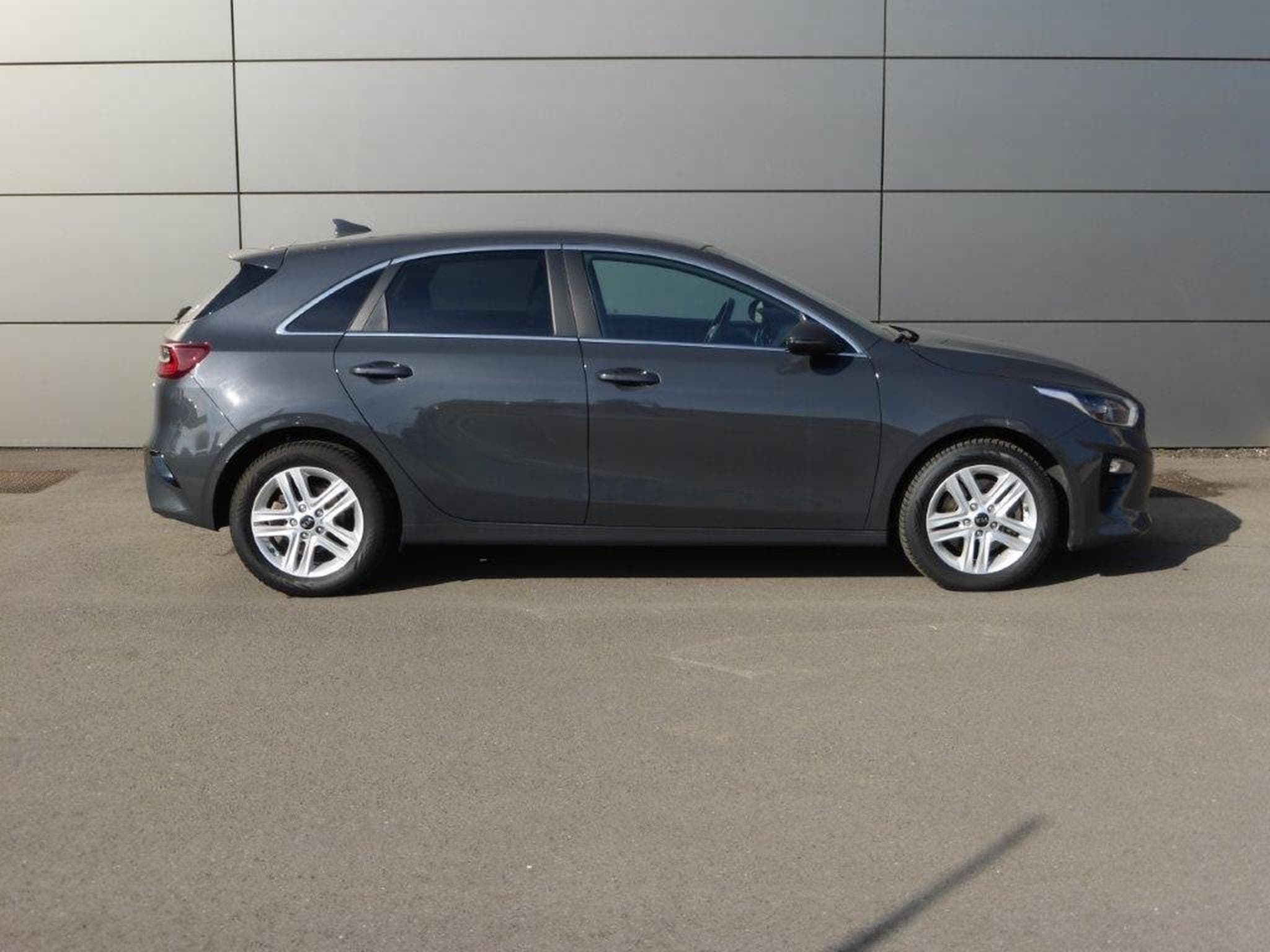 Kia Ceed 1.6 CRDI MORE (2021) - Photo 6