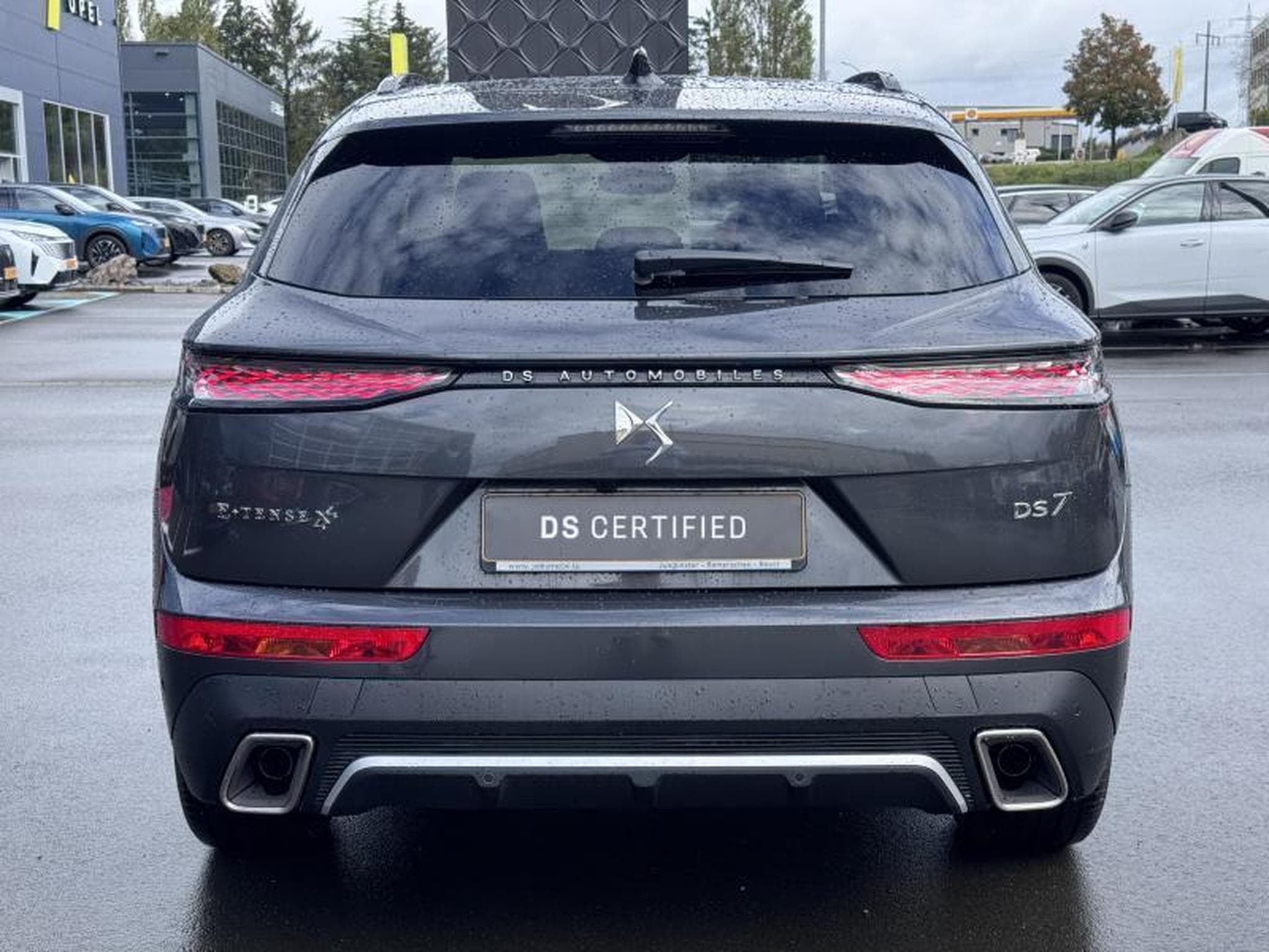 DS Automobiles DS7 7 E-Tense RIVOLI 300 (2024) - Foto 5