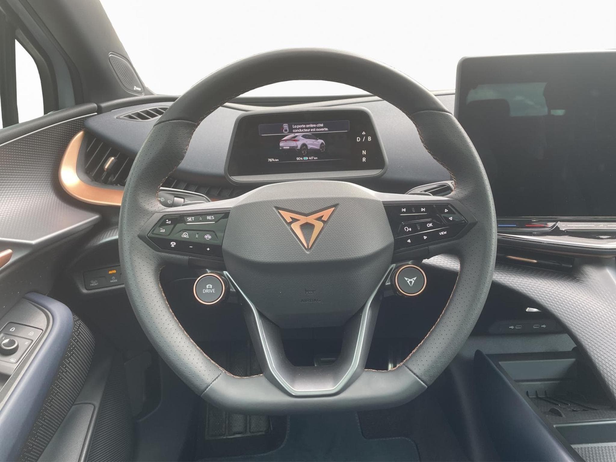 Cupra Tavascan VZ (2024) - Photo 10