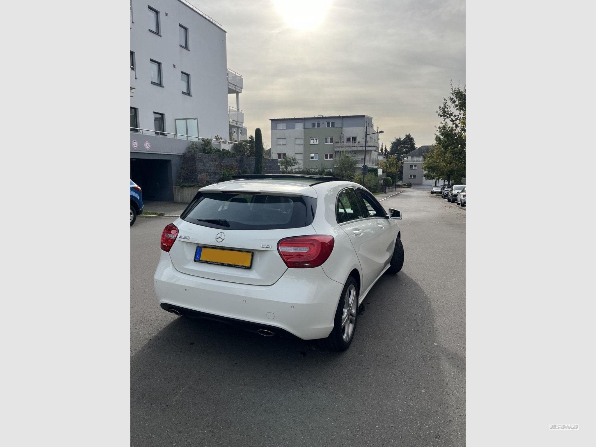 Mercedes A 180 (2015) - Photo 2