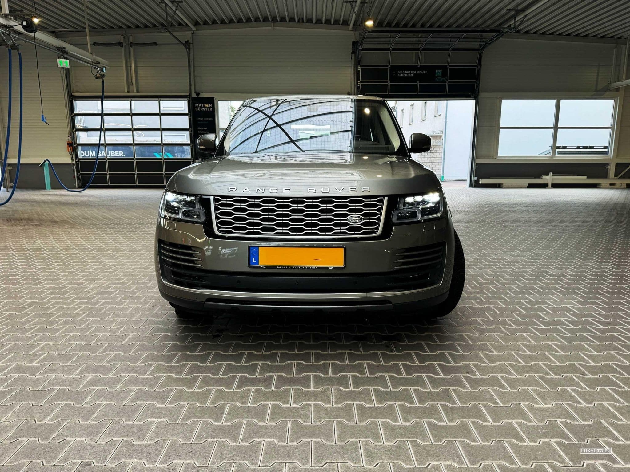 Land-Rover Range Rover P525 VOGUE/PANORAMA/AHK/TOP/*VOLL* (2020) - Foto 3