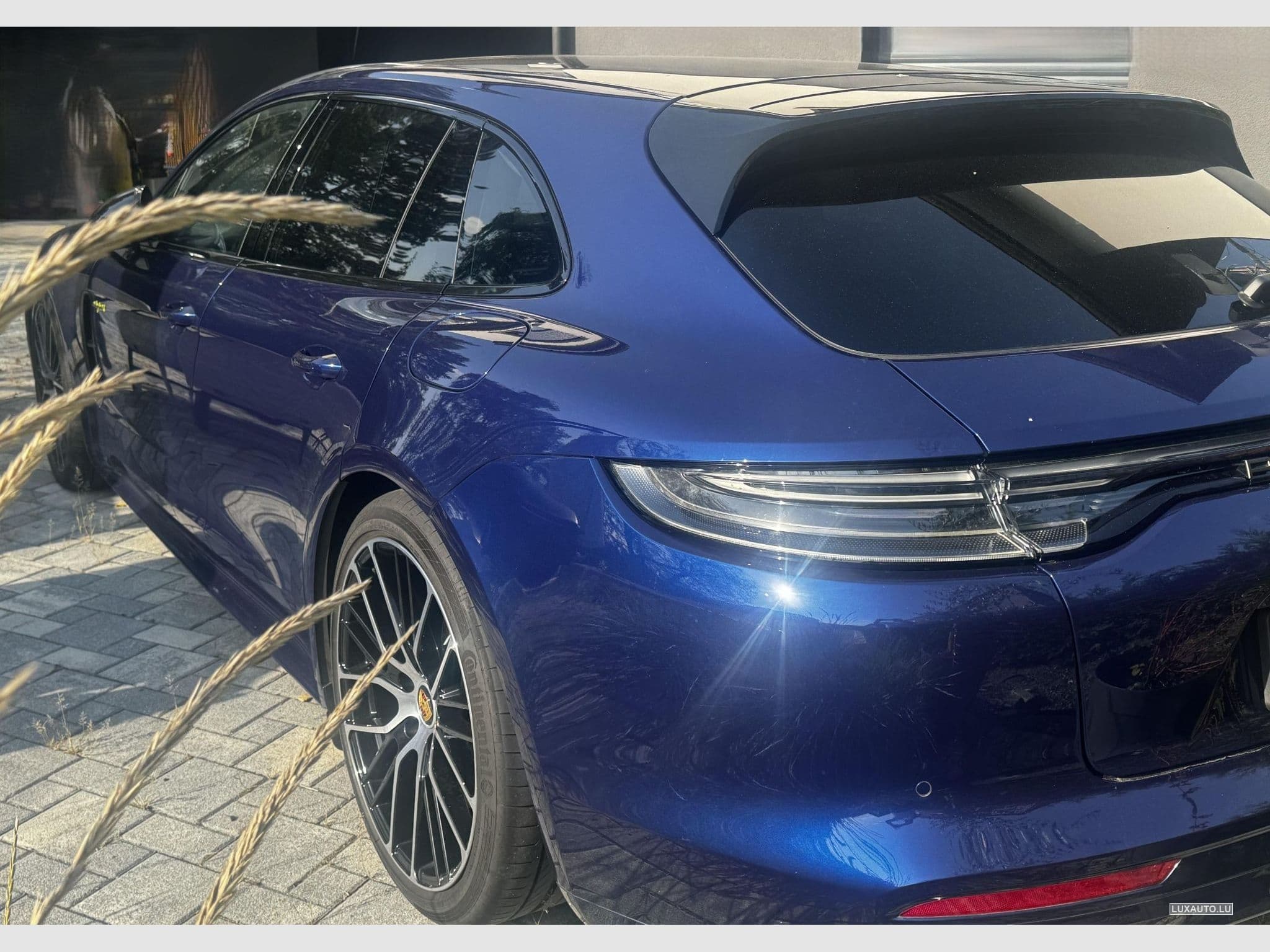 Porsche Panamera Porsche Panamera 4 E-Hybrid Sport Turismo (2023) - Photo 3