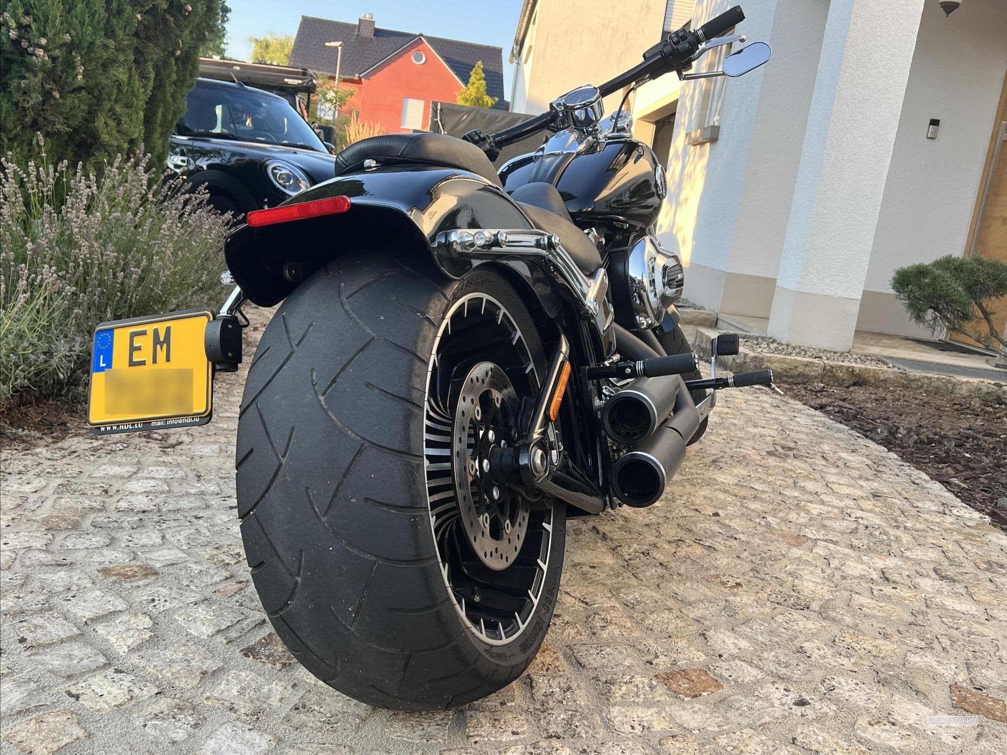 Harley-Davidson Softail Breakout (2017) - Foto 1