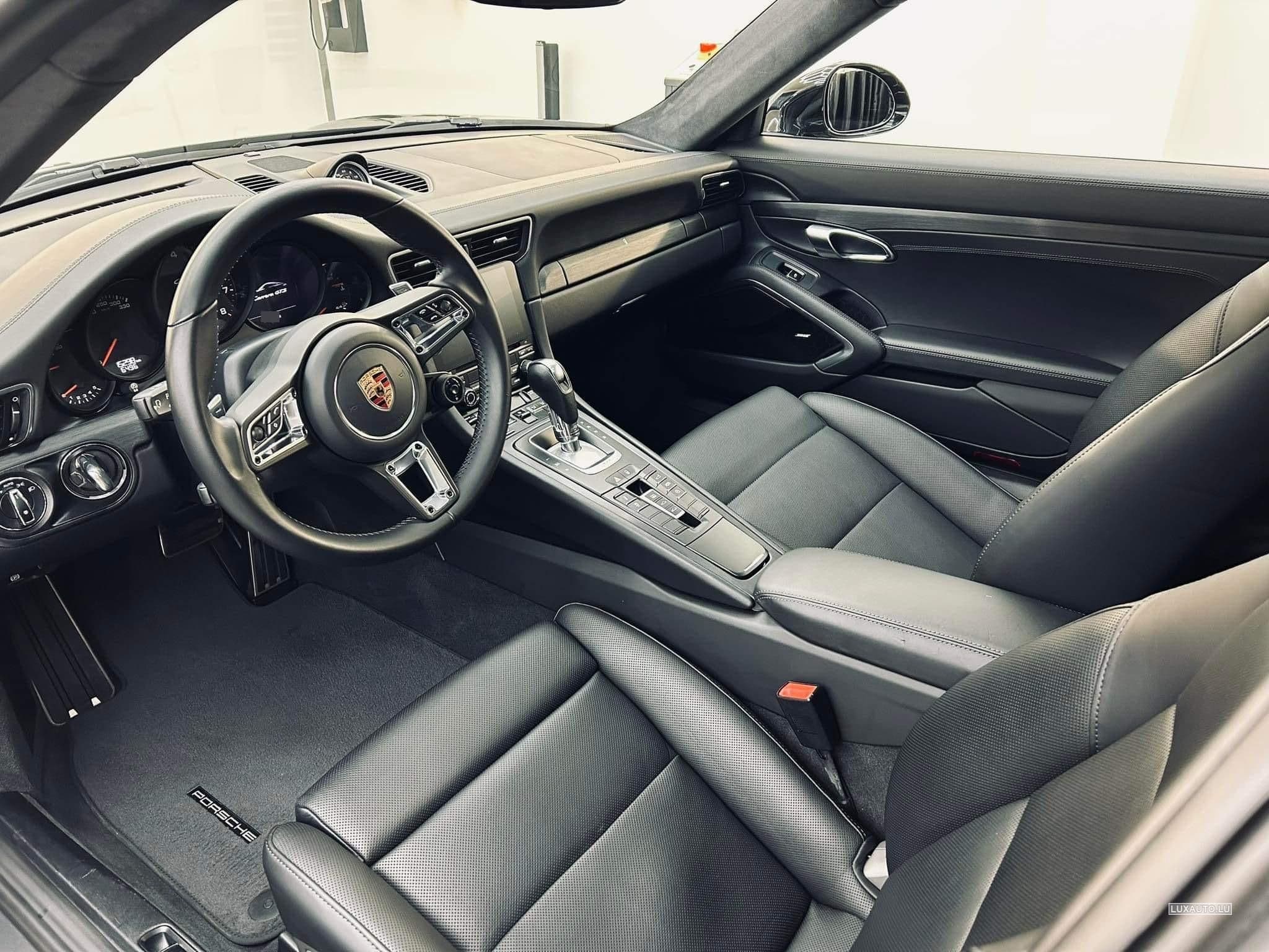 Porsche 911 Carrera 2 GTS 991.2 450ch (2017) - Photo 3