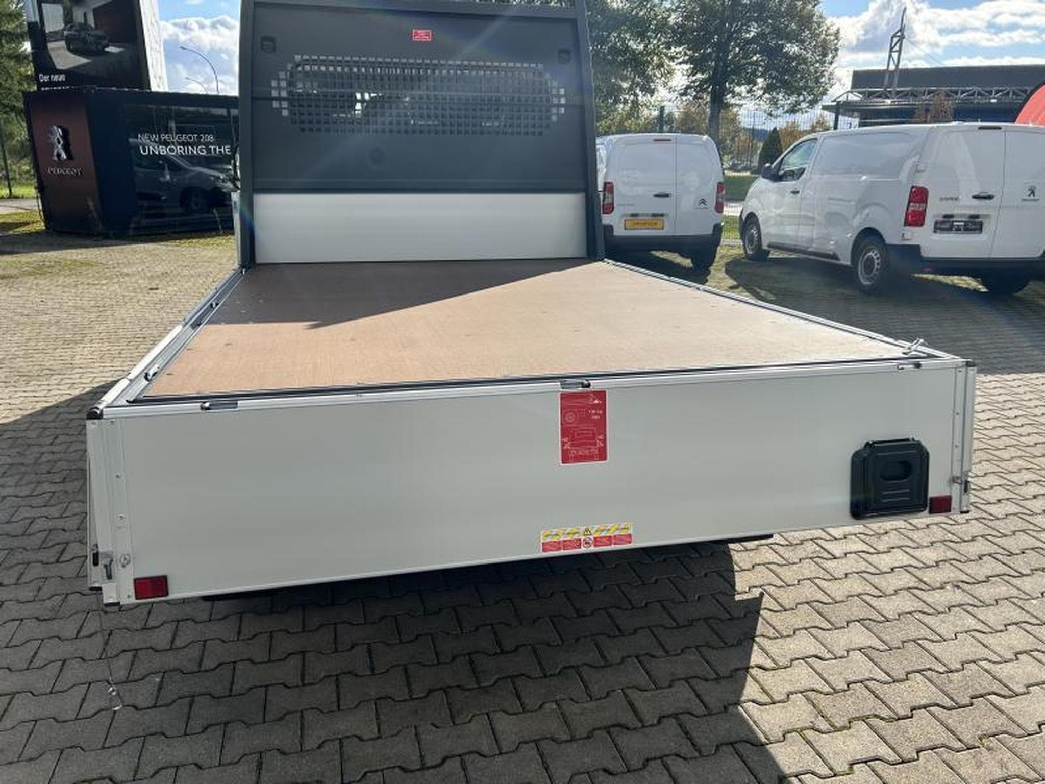 Peugeot Boxer Plateau DC 435 L3 (2024) - Photo 20