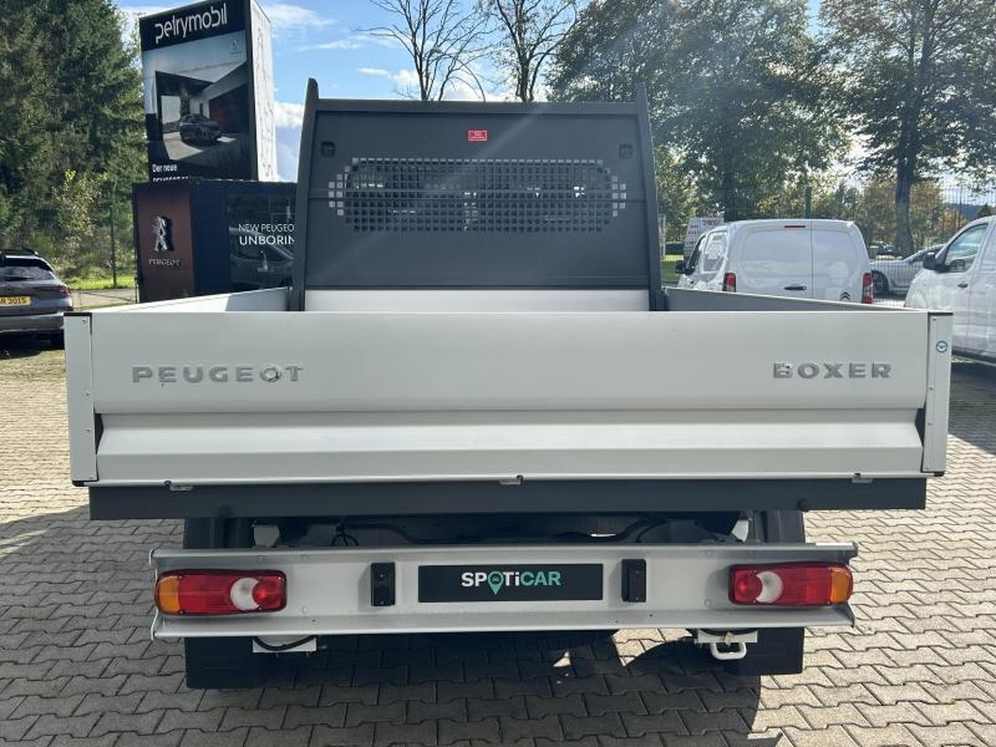 Peugeot Boxer Plateau DC 435 L3 (2024) - Photo 8
