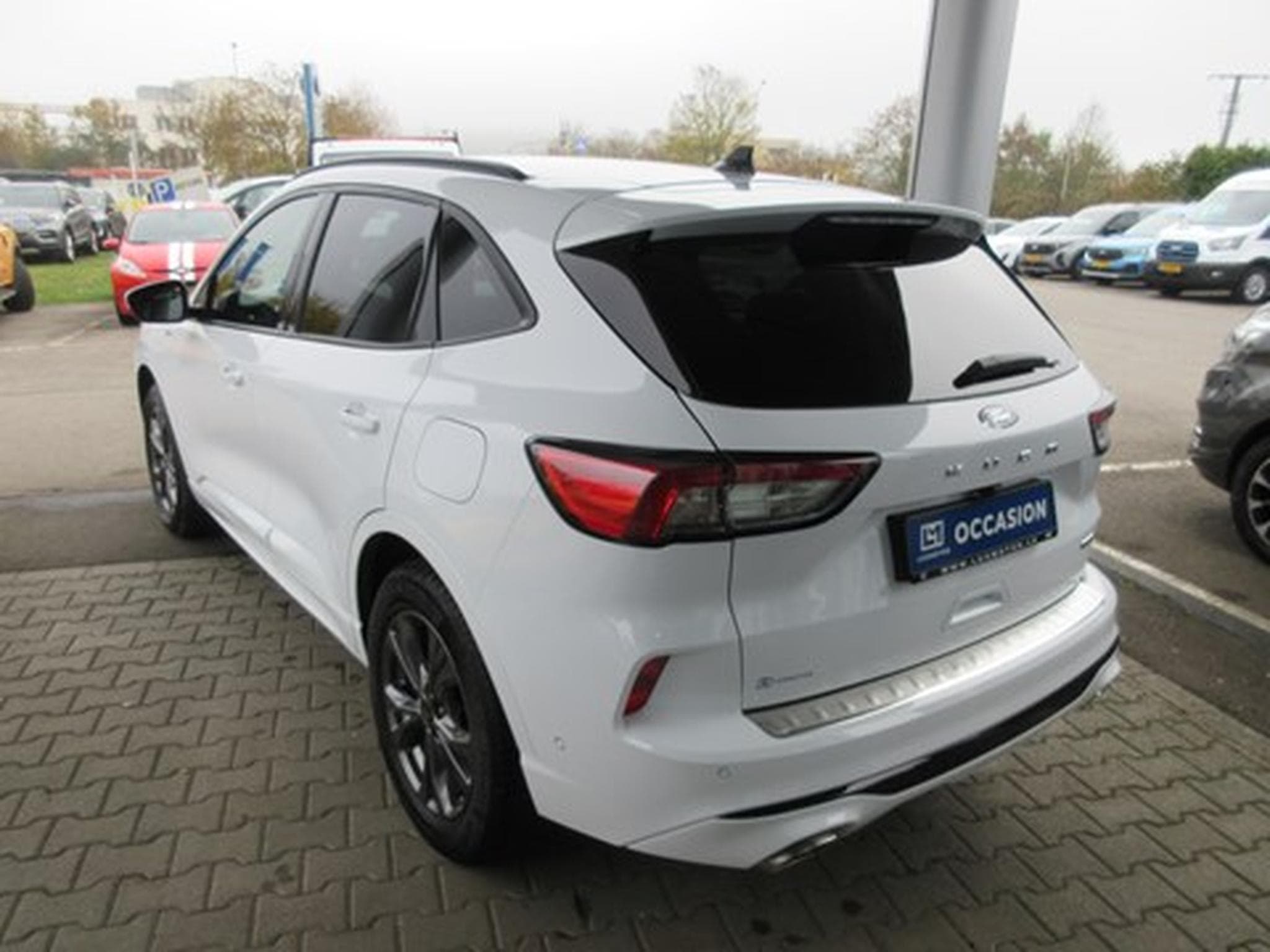 Ford Kuga ST-Line X 2.5i FHEV 190ch/140kW - HF45 Auto AWD (2022) - Foto 3