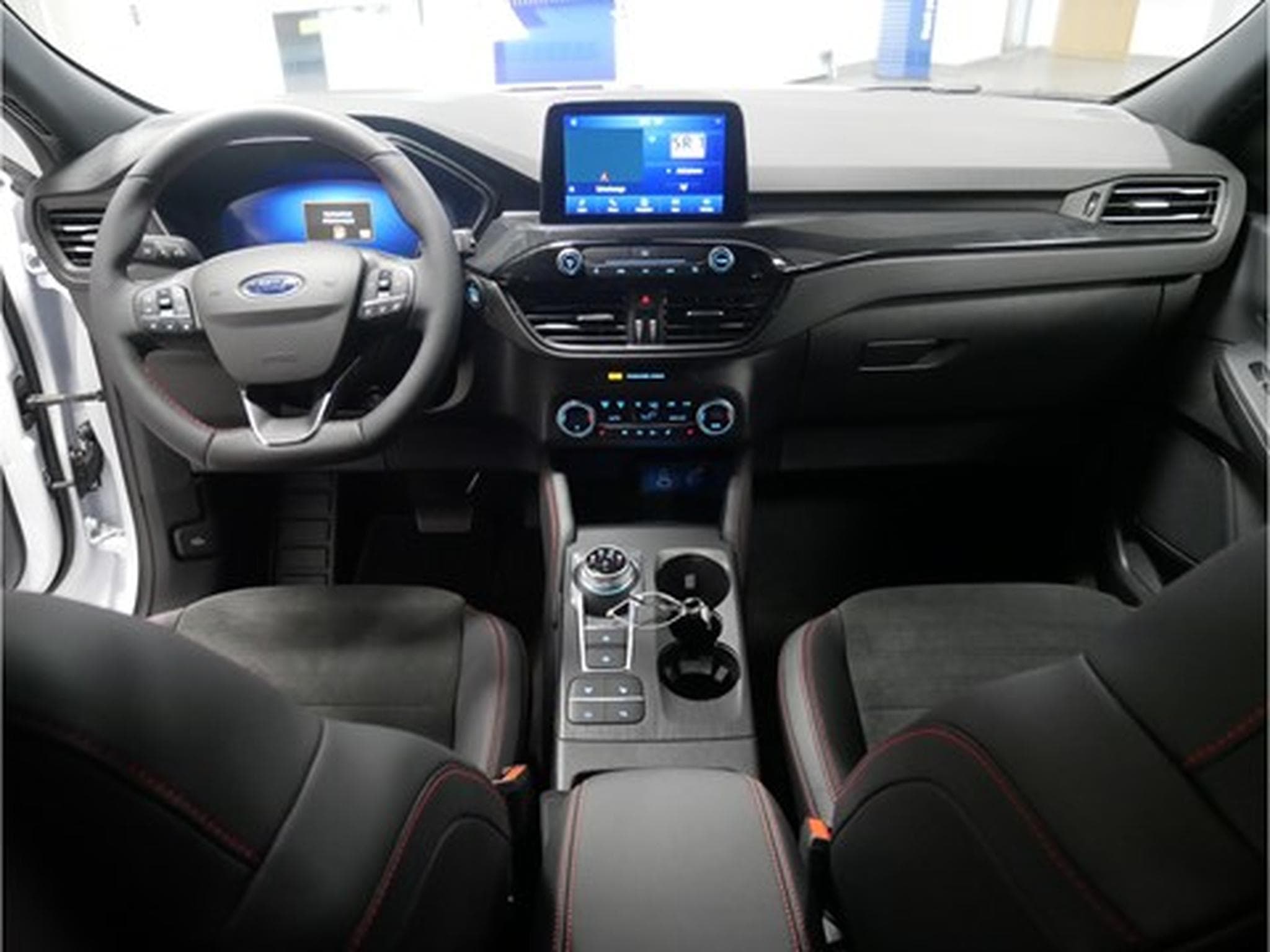 Ford Kuga ST-Line X 2.5i FHEV 190ch/140kW - HF45 Auto AWD (2022) - Foto 4