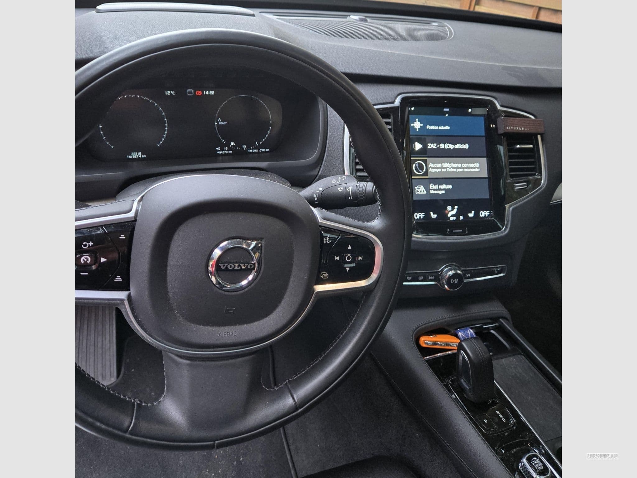 Volvo XC90 T8 AWD RECHARGE Inscription (2020) - Photo 6