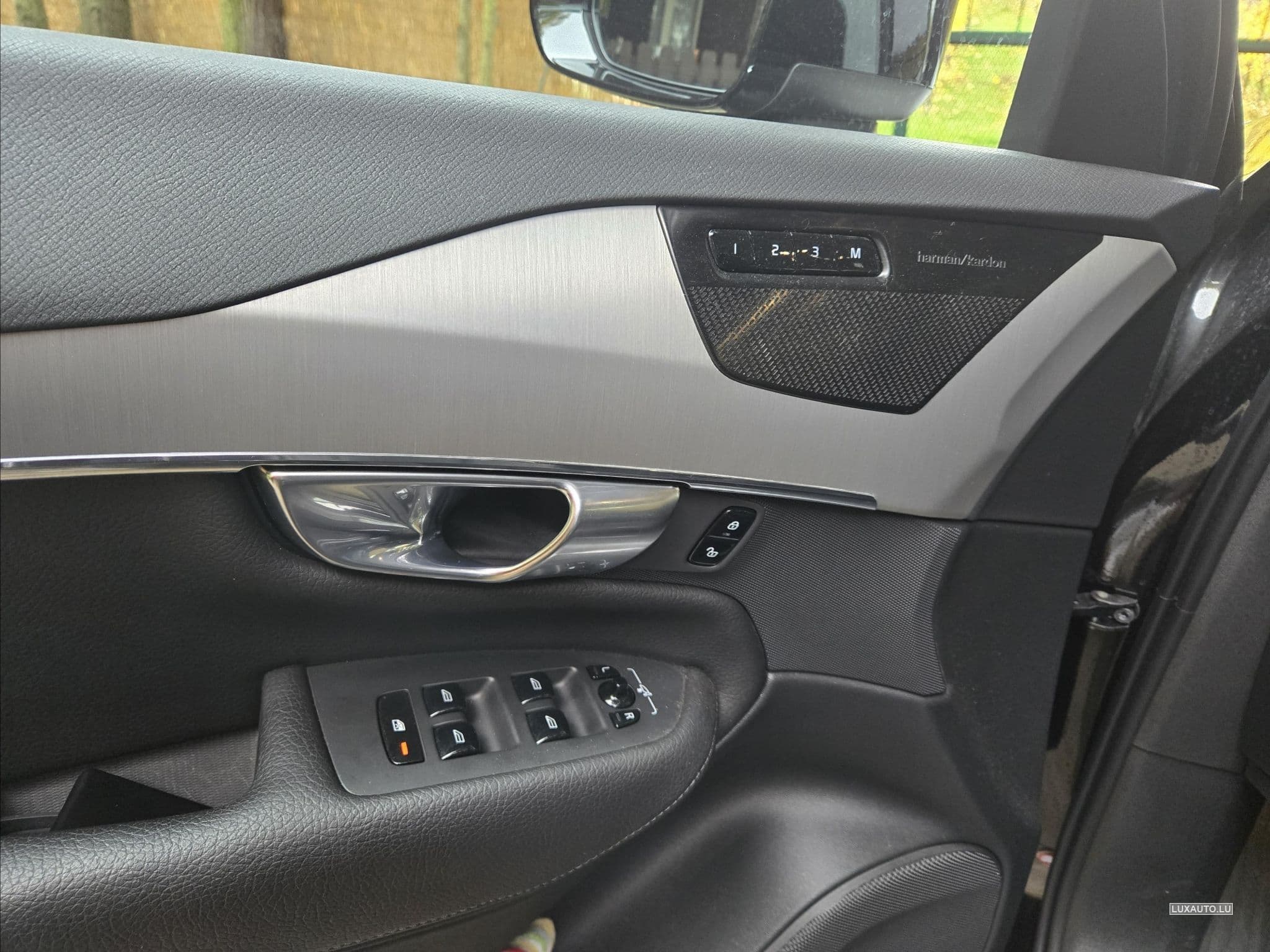 Volvo XC90 T8 AWD RECHARGE Inscription (2020) - Photo 7