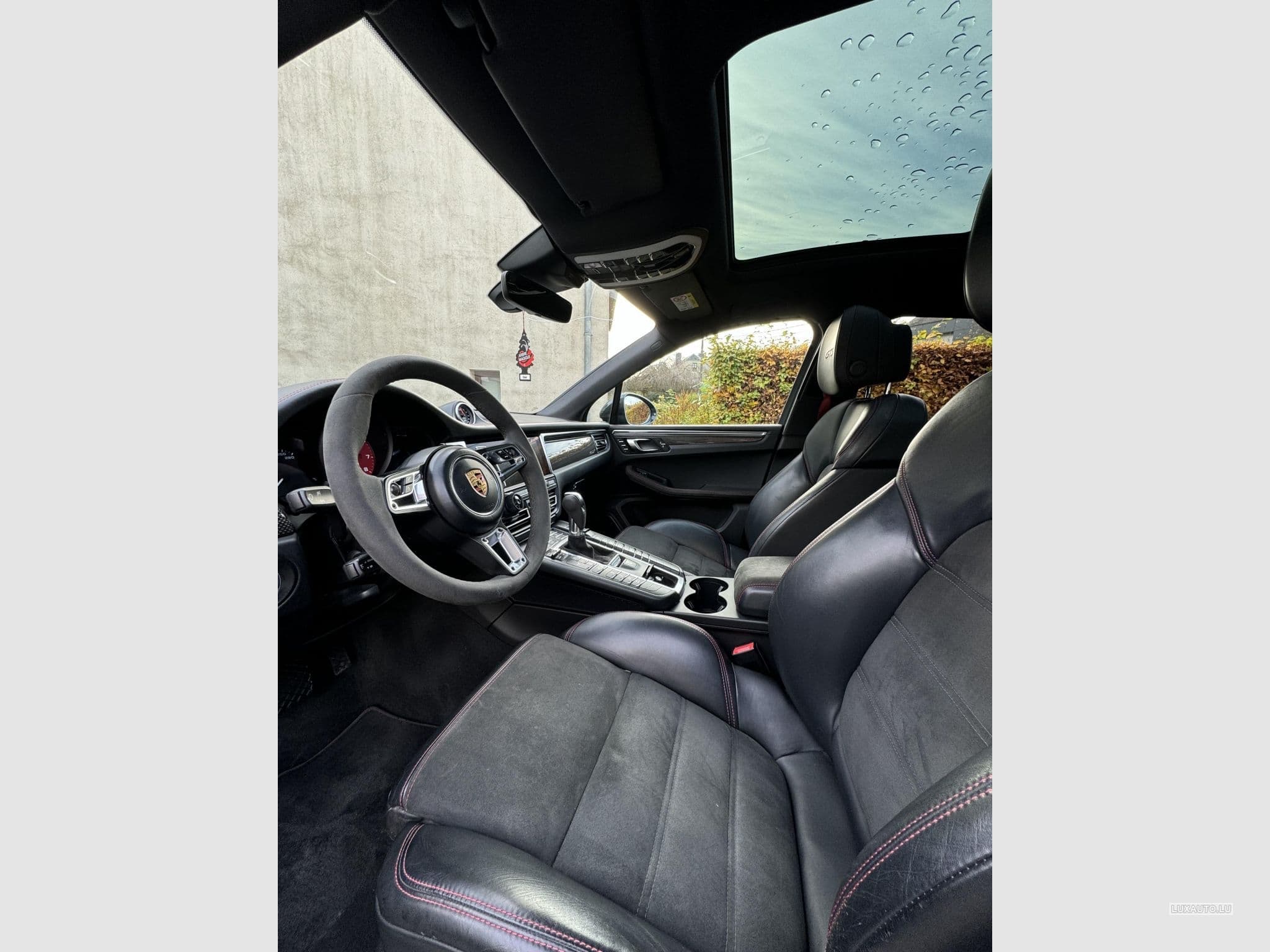 Porsche Macan GTS (2021) - Photo 8