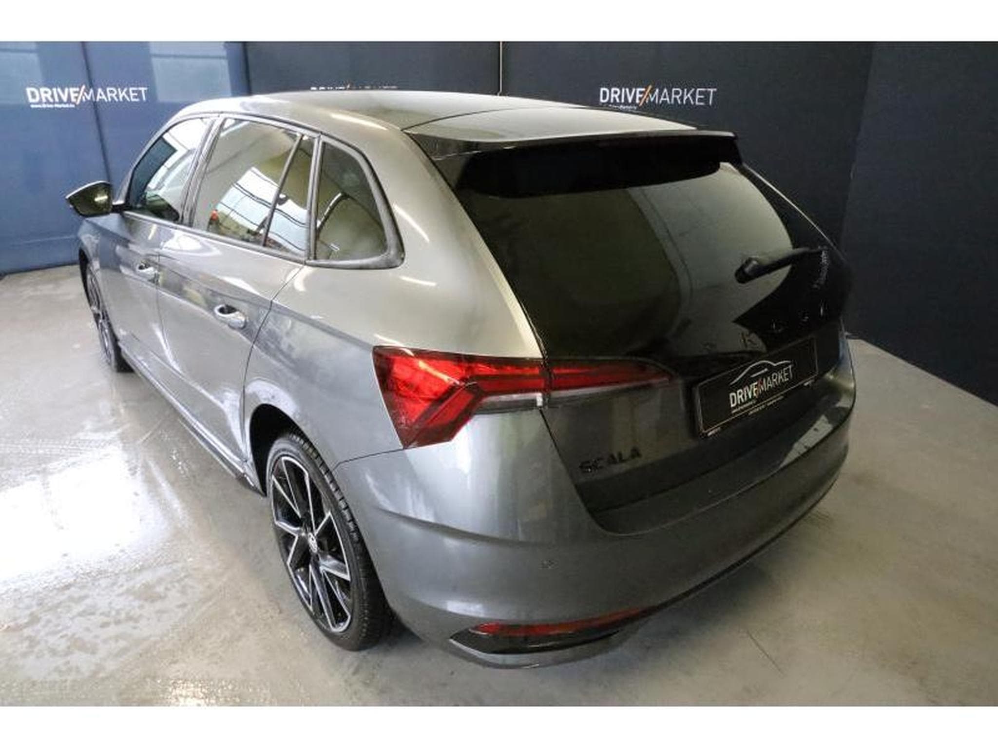 Skoda Scala Monte Carlo (2024) - Photo 3