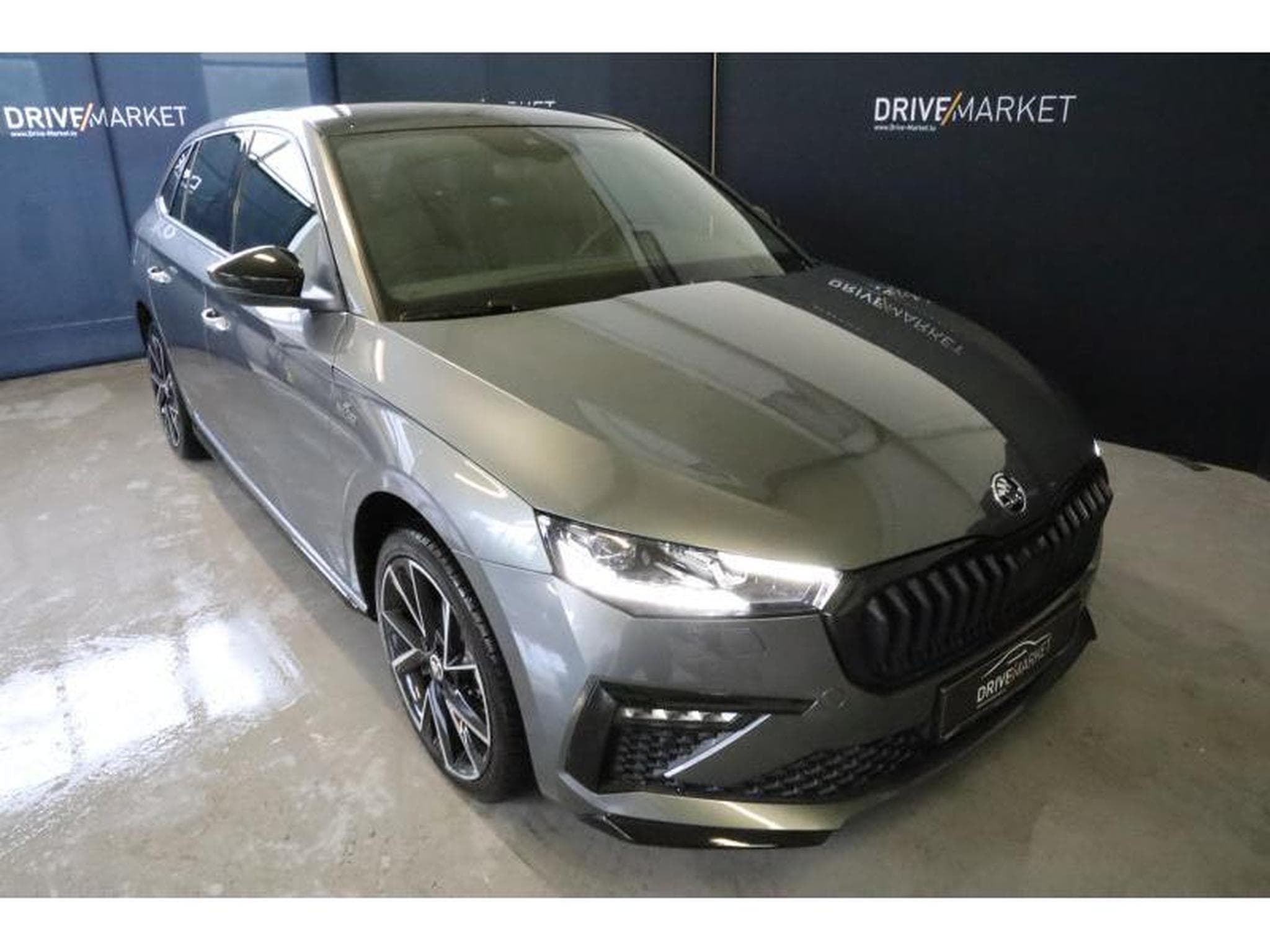 Skoda Scala Monte Carlo (2024) - Photo 8