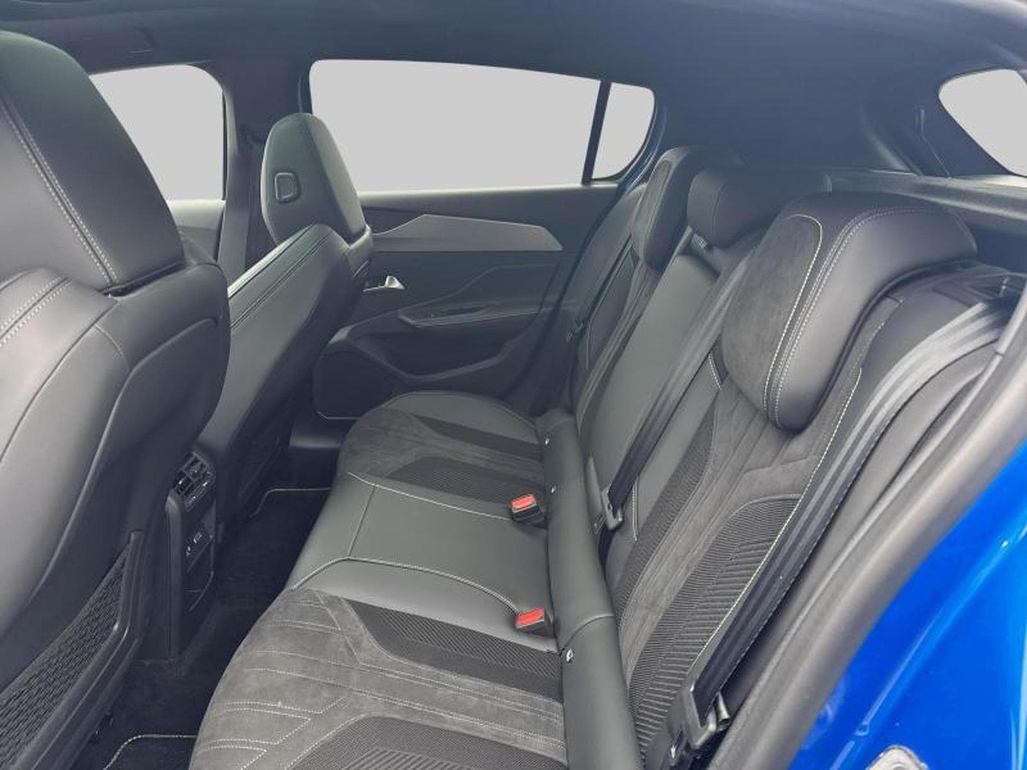 Peugeot 308 III GT (2021) - Foto 12