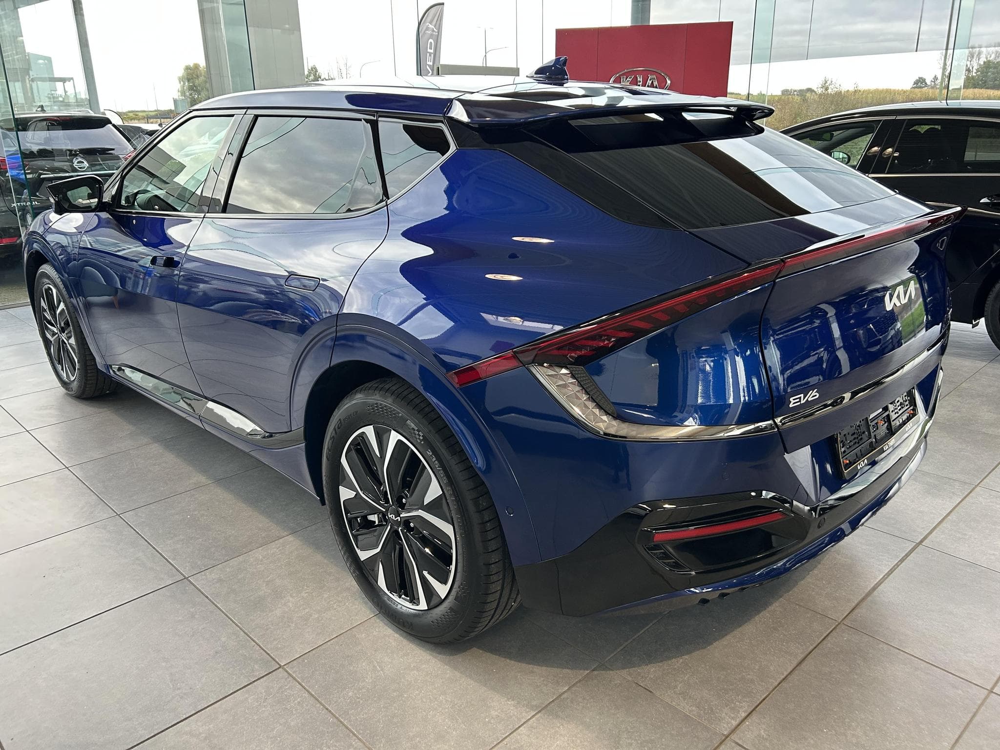 Kia EV6 GT Line **GARANTIE KIA 12/2023 (2024) - Photo 2