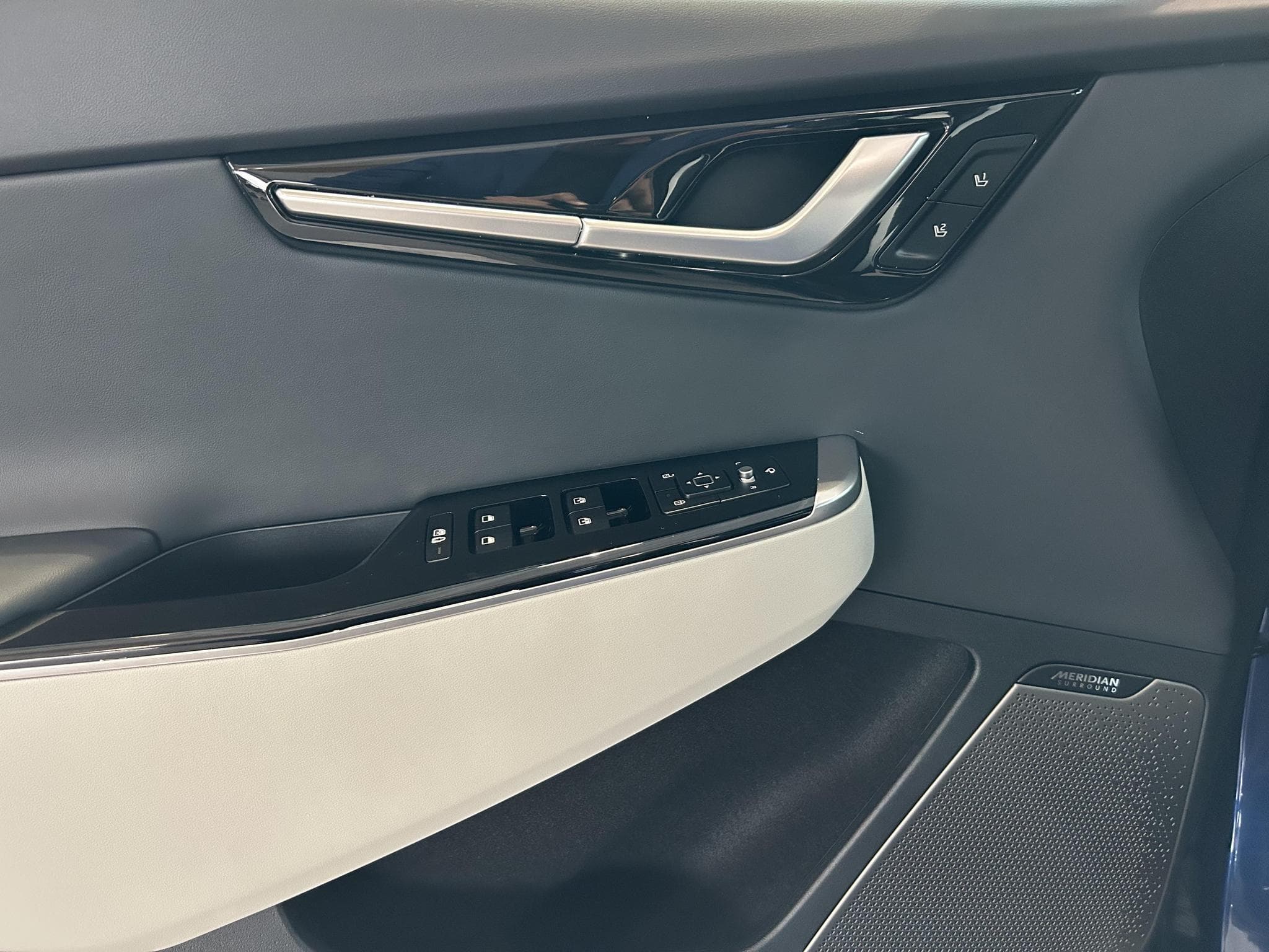 Kia EV6 GT Line **GARANTIE KIA 12/2023 (2024) - Photo 8