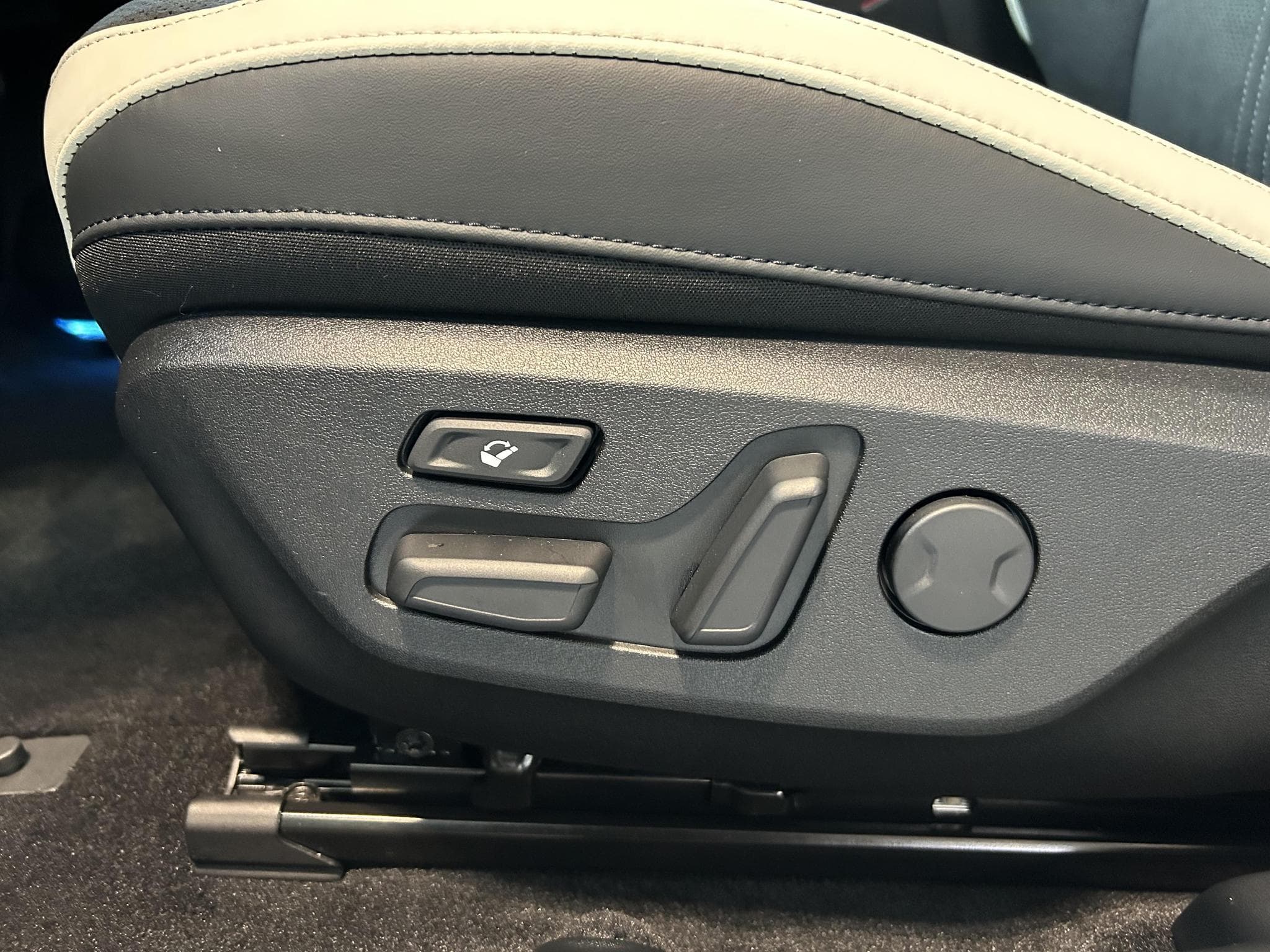 Kia EV6 GT Line **GARANTIE KIA 12/2023 (2024) - Photo 9