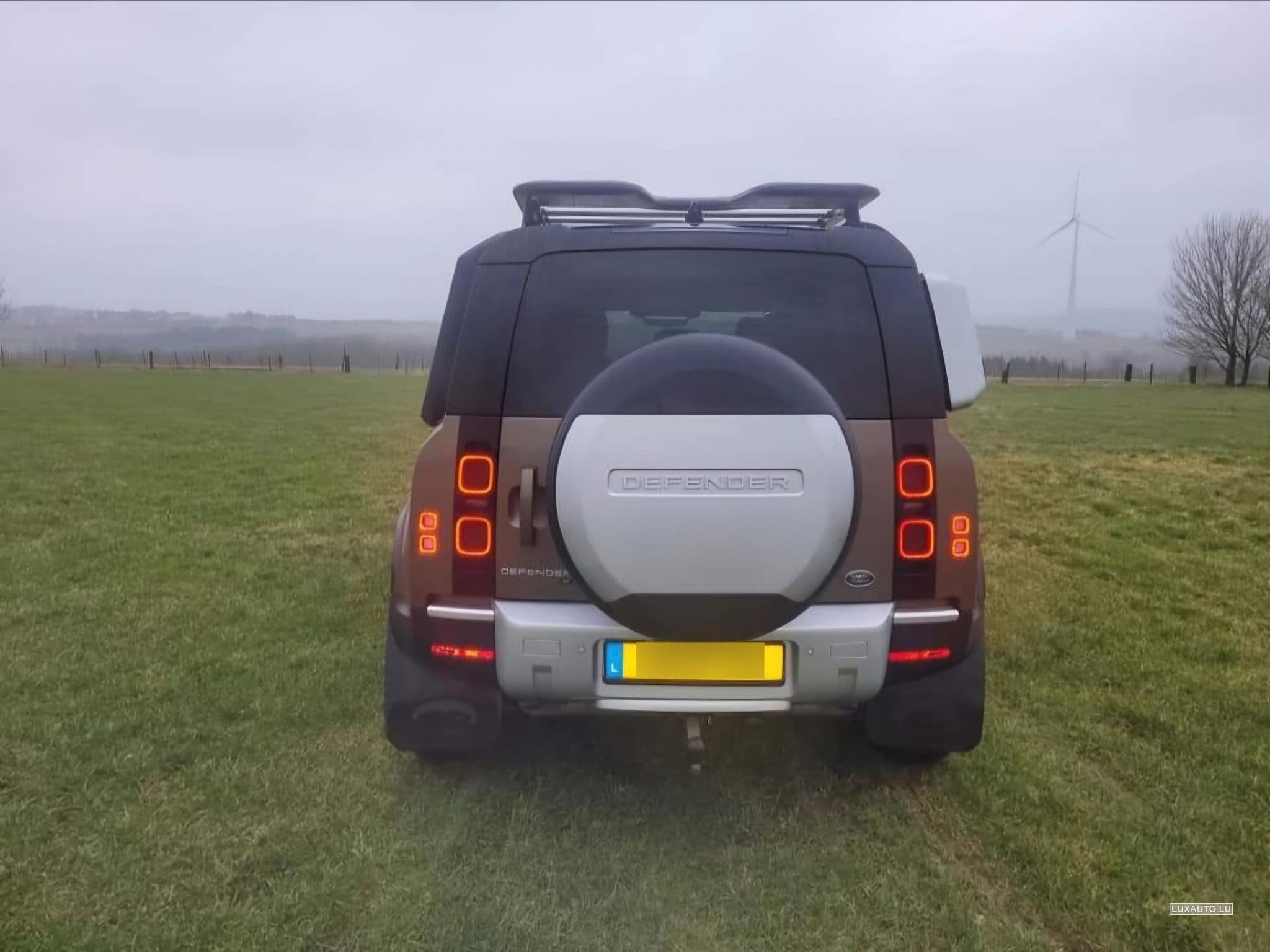 Land-Rover Defender SE P110 P300 (2020) - Foto 2