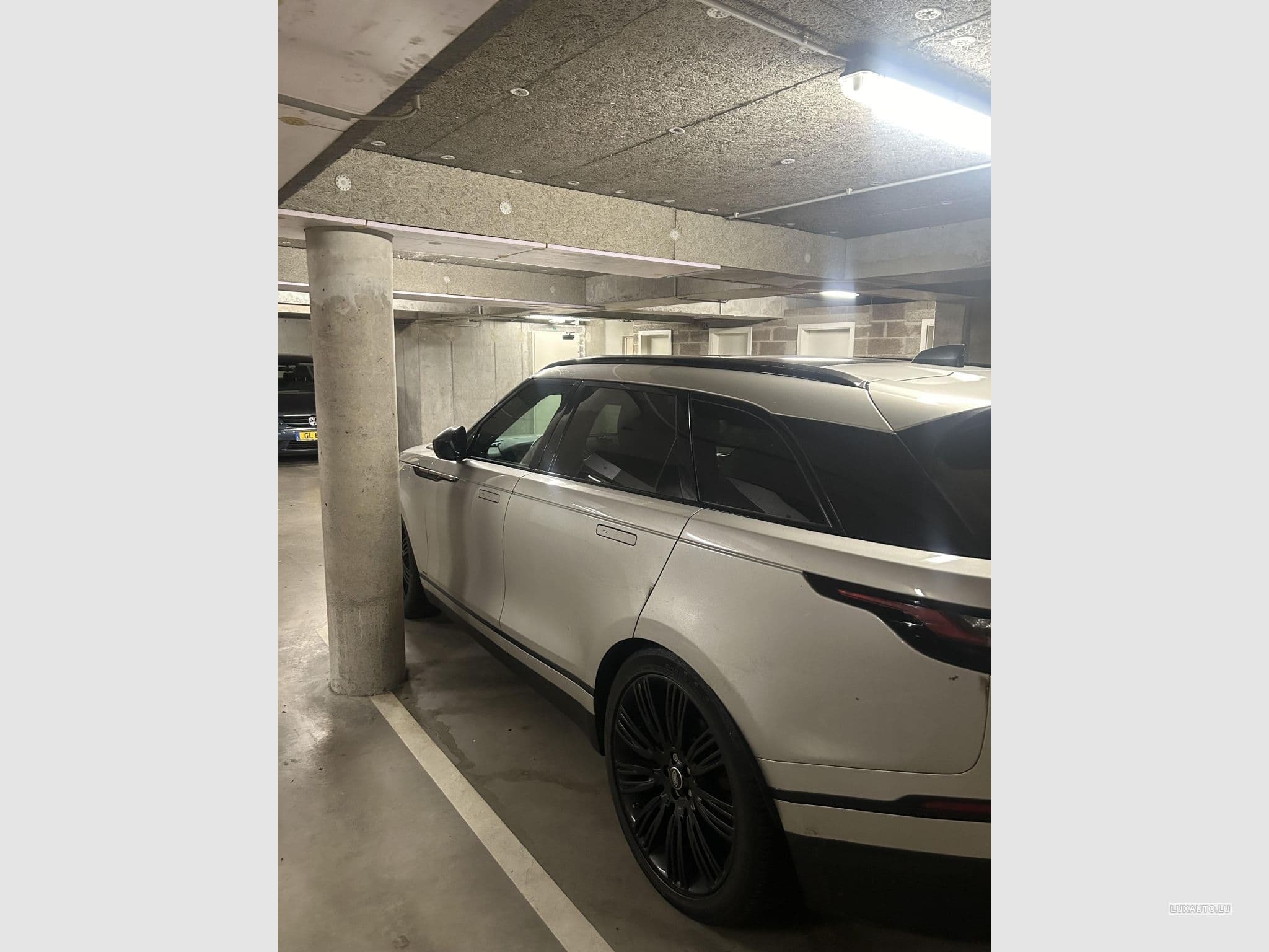 Land-Rover Range Rover Velar R Dynamique SE D300 (2018) - Foto 11