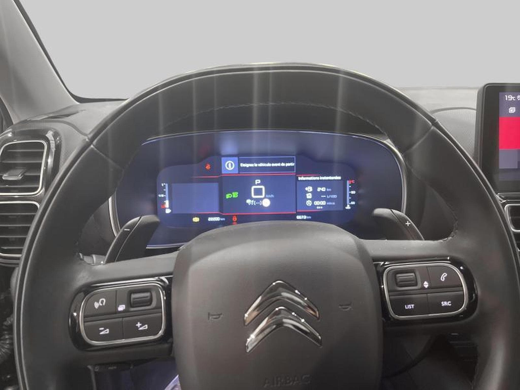 Citroen C5 Aircross Shine (2023) - Foto 14