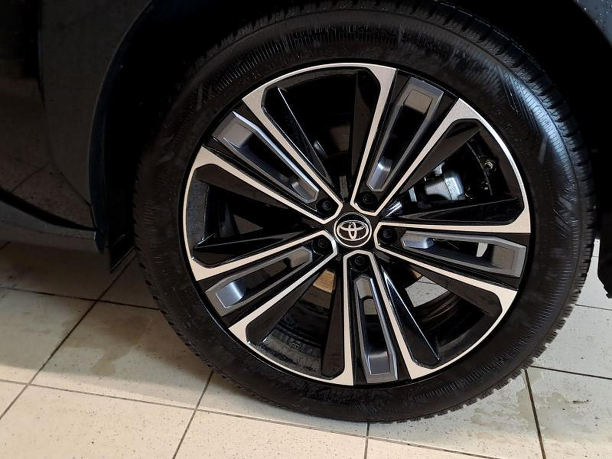 Toyota bZ4X Premium Awd (2023) - Foto 11