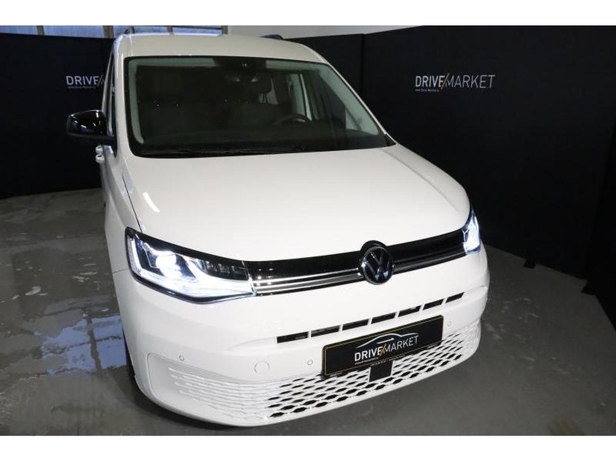 VW Caddy Life (2024) - Foto 14