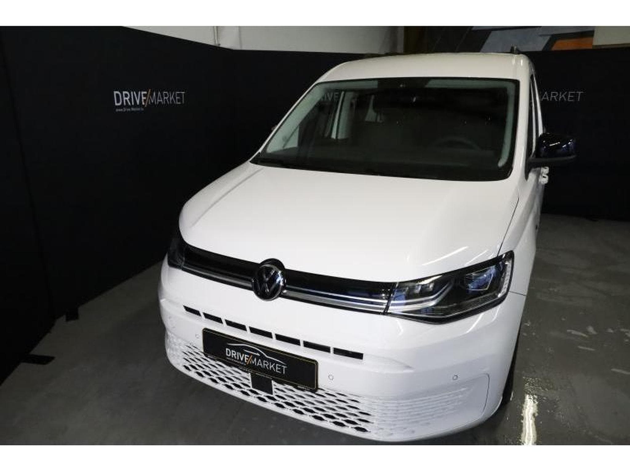 VW Caddy Life (2024) - Photo 18