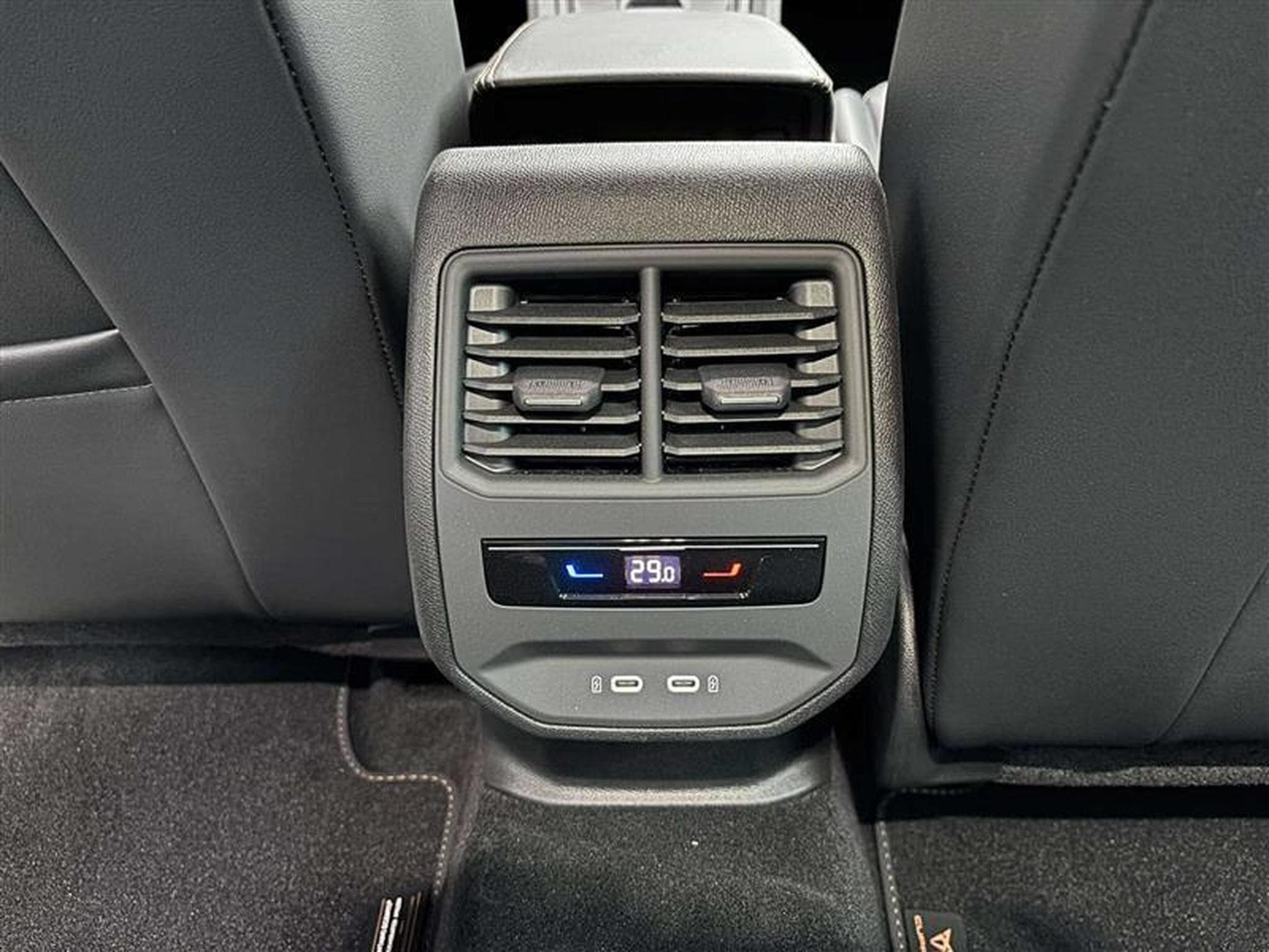 Cupra Leon VZ (2024) - Photo 13