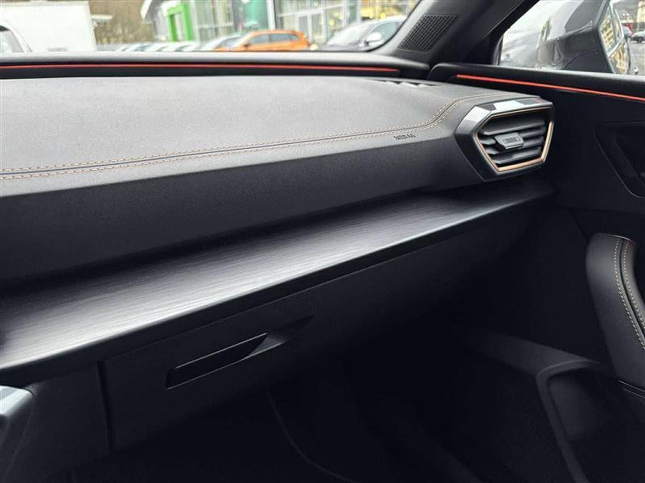 Cupra Leon VZ (2024) - Photo 9