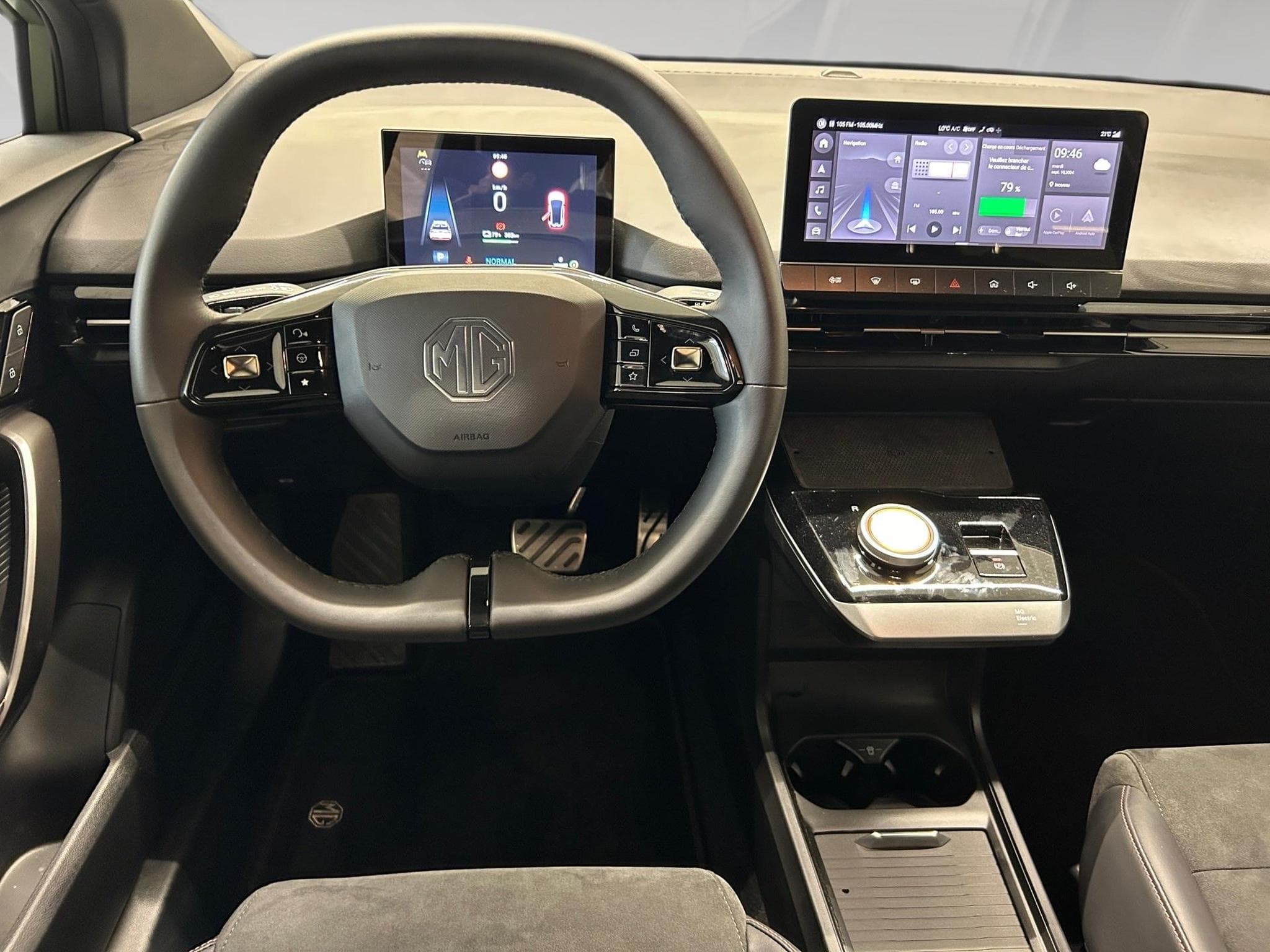 MG MG4 LUXURY X POWER (2024) - Photo 8