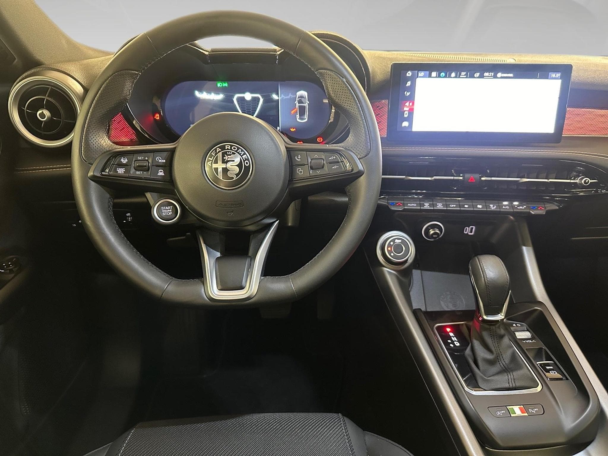 Alfa-Romeo Tonale 1.6 TI (2023) - Foto 5