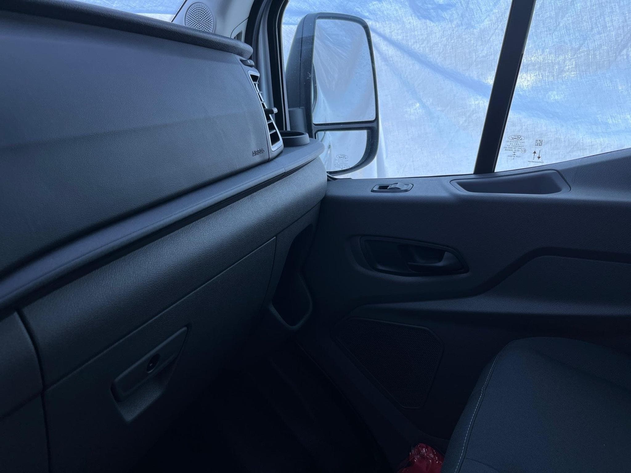 Ford Transit E- Trend (2024) - Photo 11