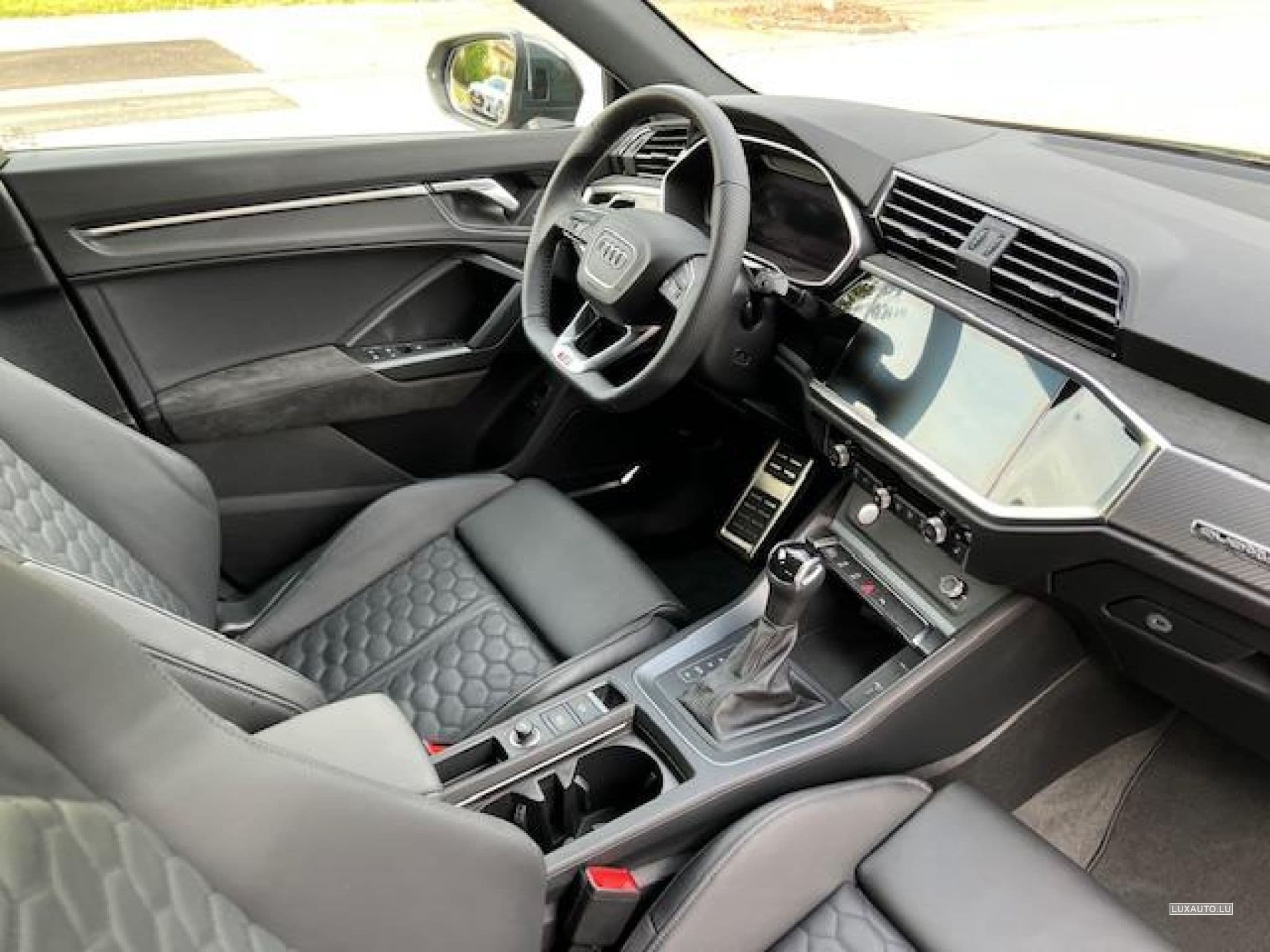 Audi RSQ3 Q3 - RS - 400 cv (2020) - Foto 5