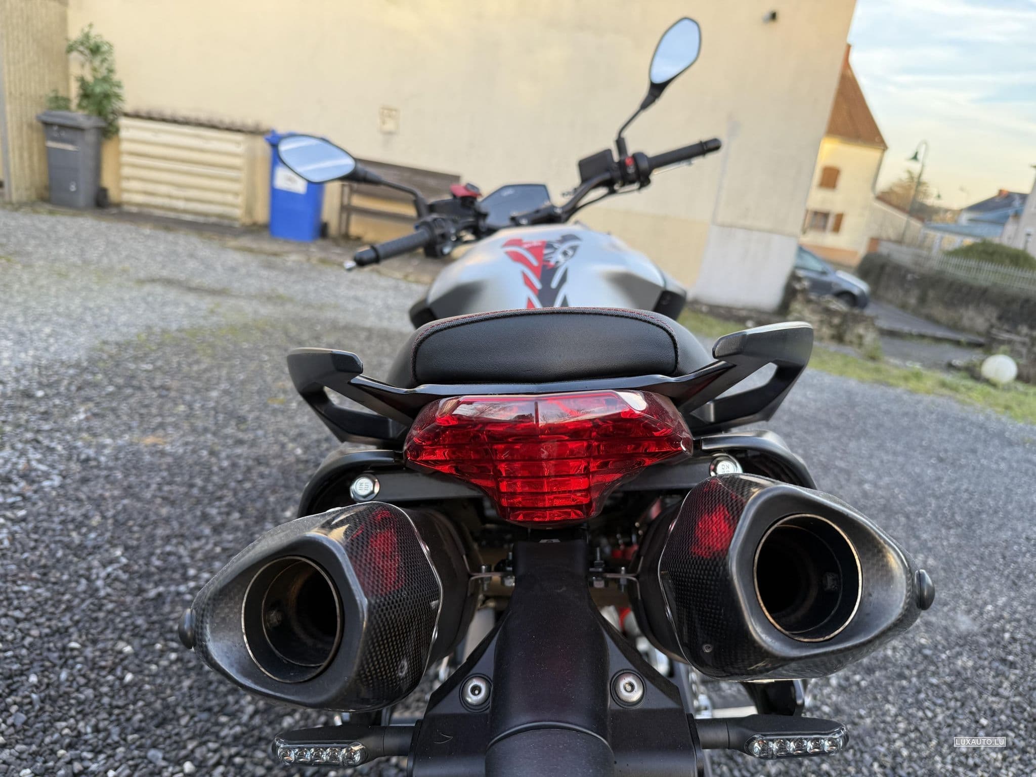 Aprilia Shiver 900 (2019) - Foto 7